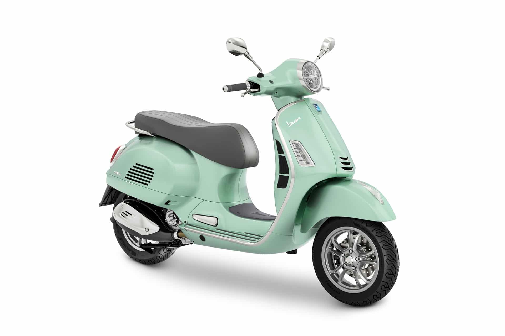 Vespa inicia mira hacia el 2025 con su nueva 310 GTS como buque insignia de la marca