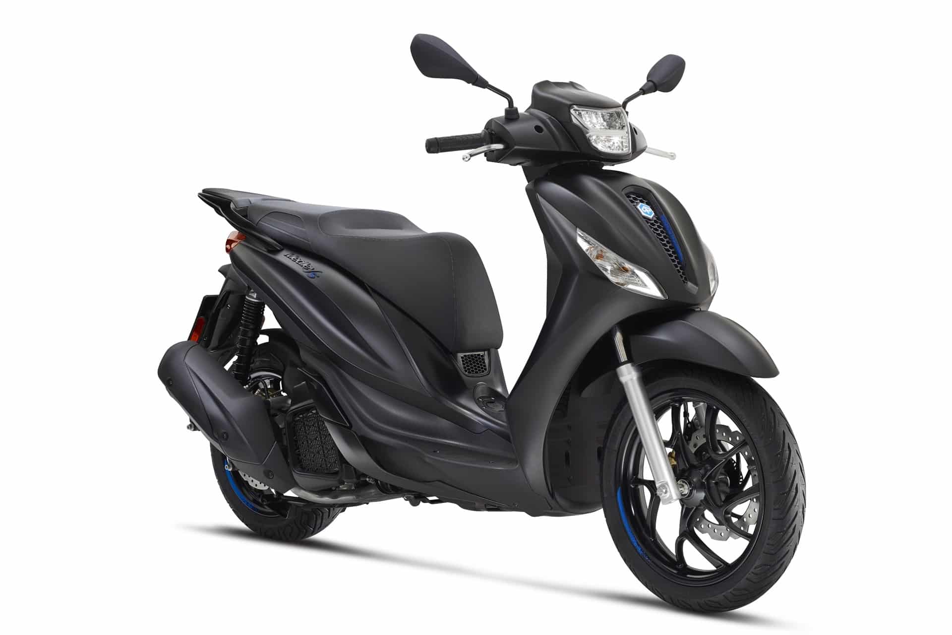 Piaggio presenta su nueva gama de scooters de rueda alta 2025
