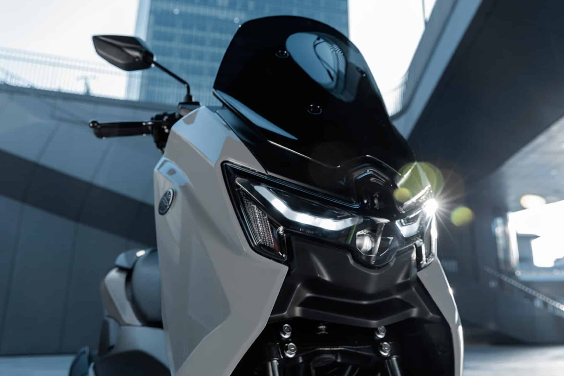 Yamaha presenta su nueva gama NMAX 125, una solvente combinación de estilo, practicidad y economía