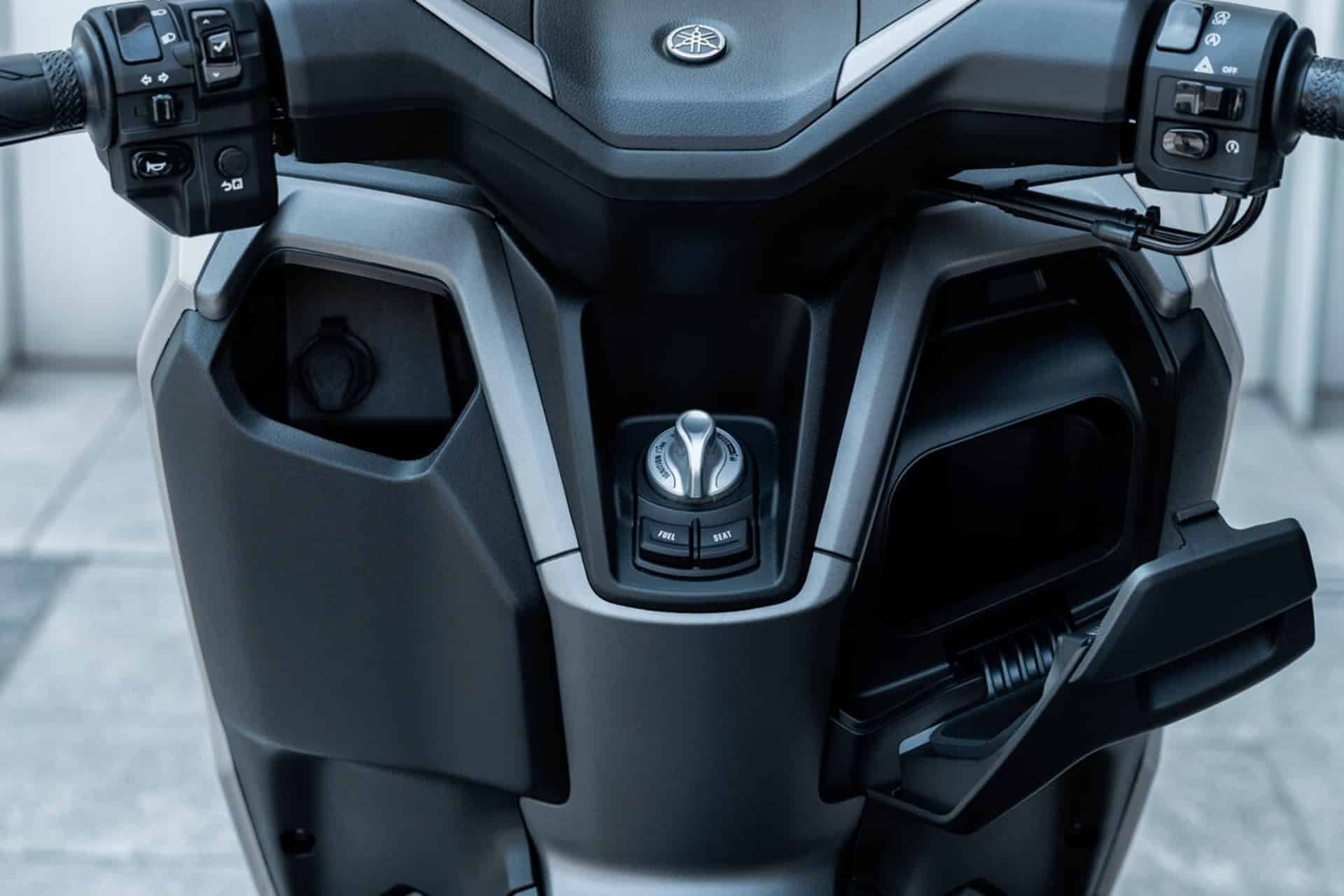 Yamaha presenta su nueva gama NMAX 125, una solvente combinación de estilo, practicidad y economía