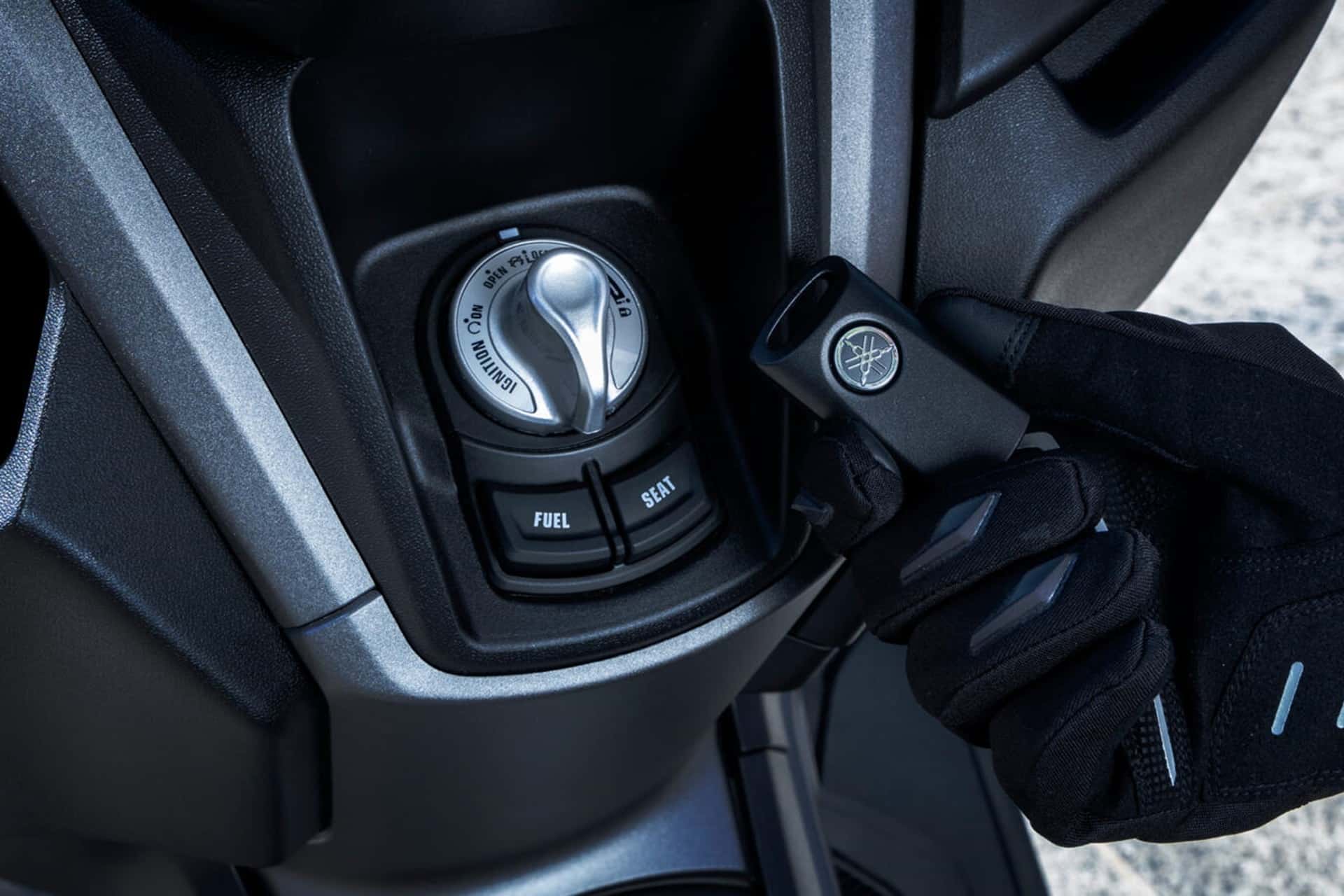 Yamaha presenta su nueva gama NMAX 125, una solvente combinación de estilo, practicidad y economía