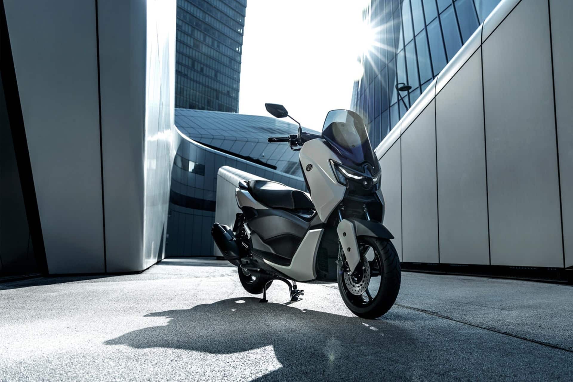 Yamaha presenta su nueva gama NMAX 125, una solvente combinación de estilo, practicidad y economía