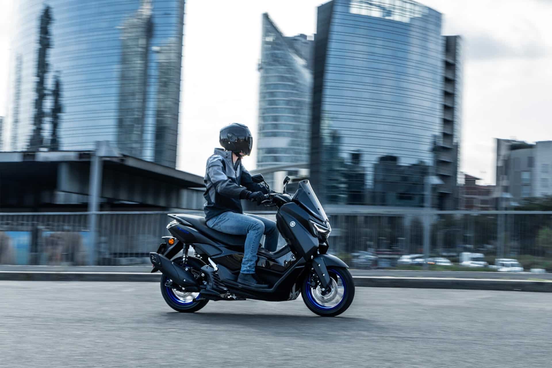 Yamaha presenta su nueva gama NMAX 125, una solvente combinación de estilo, practicidad y economía