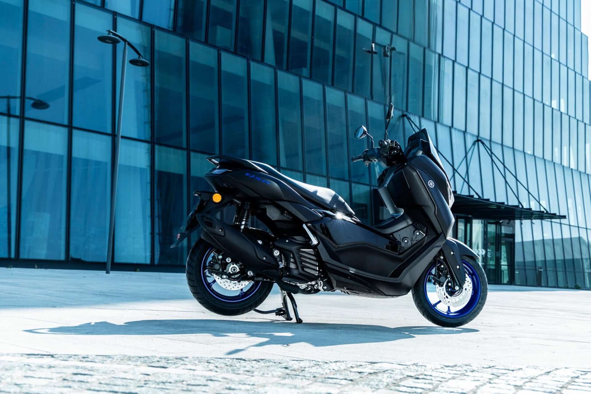 Yamaha presenta su nueva gama NMAX 125, una solvente combinación de estilo, practicidad y economía