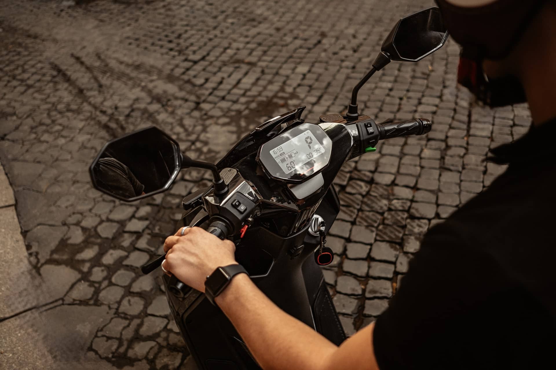 NIU celebra su 10º Aniversario por todo lo alto e EICMA 2024