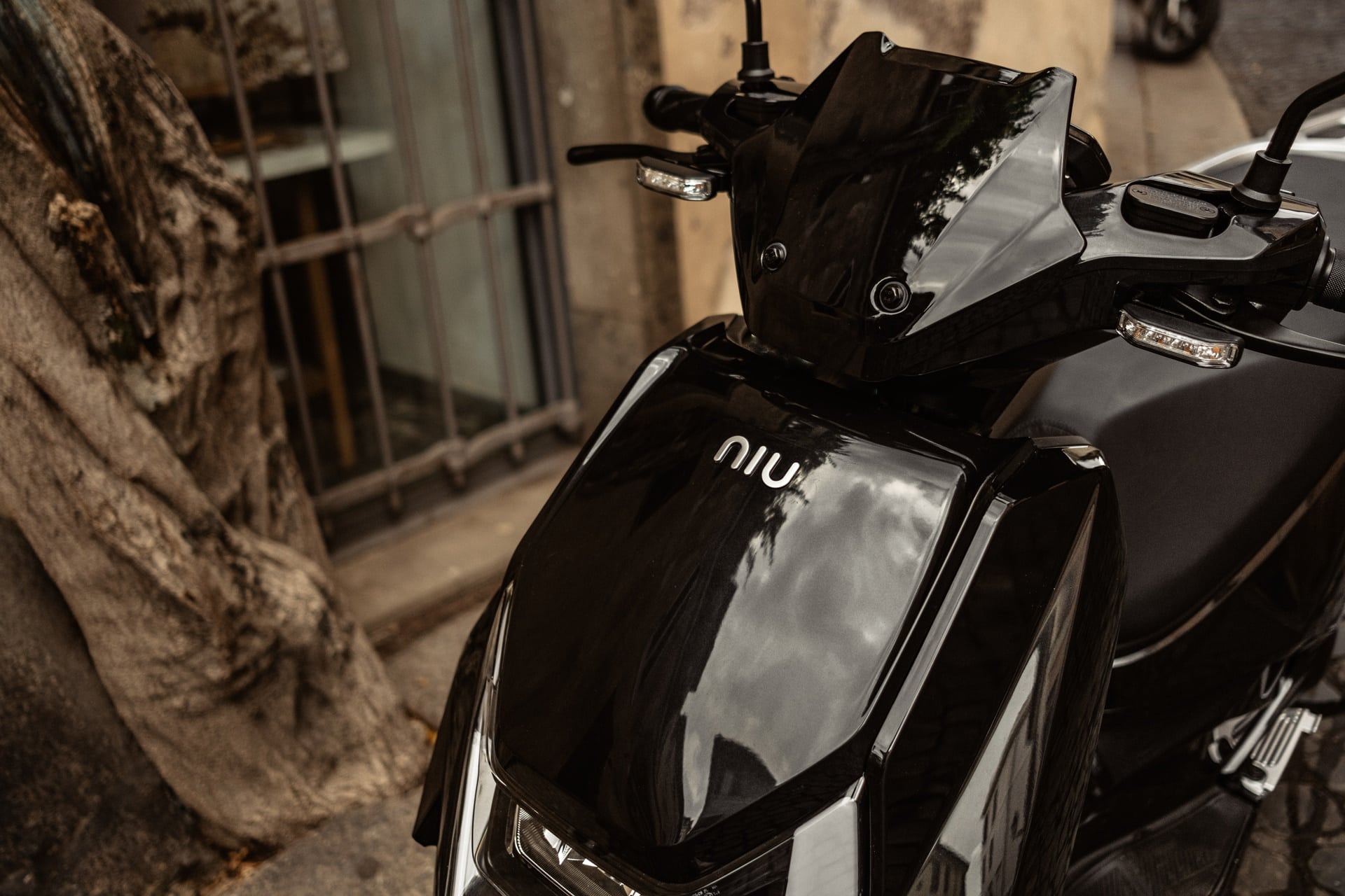 NIU celebra su 10º Aniversario por todo lo alto e EICMA 2024