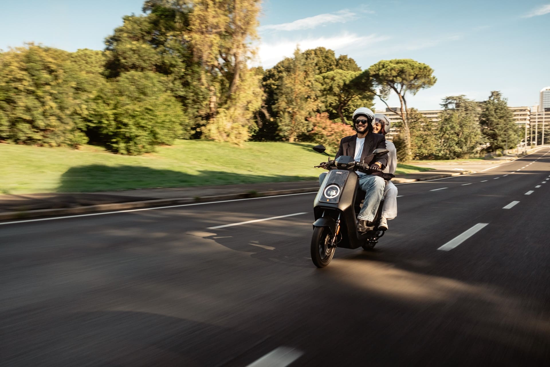 NIU celebra su 10º Aniversario por todo lo alto e EICMA 2024