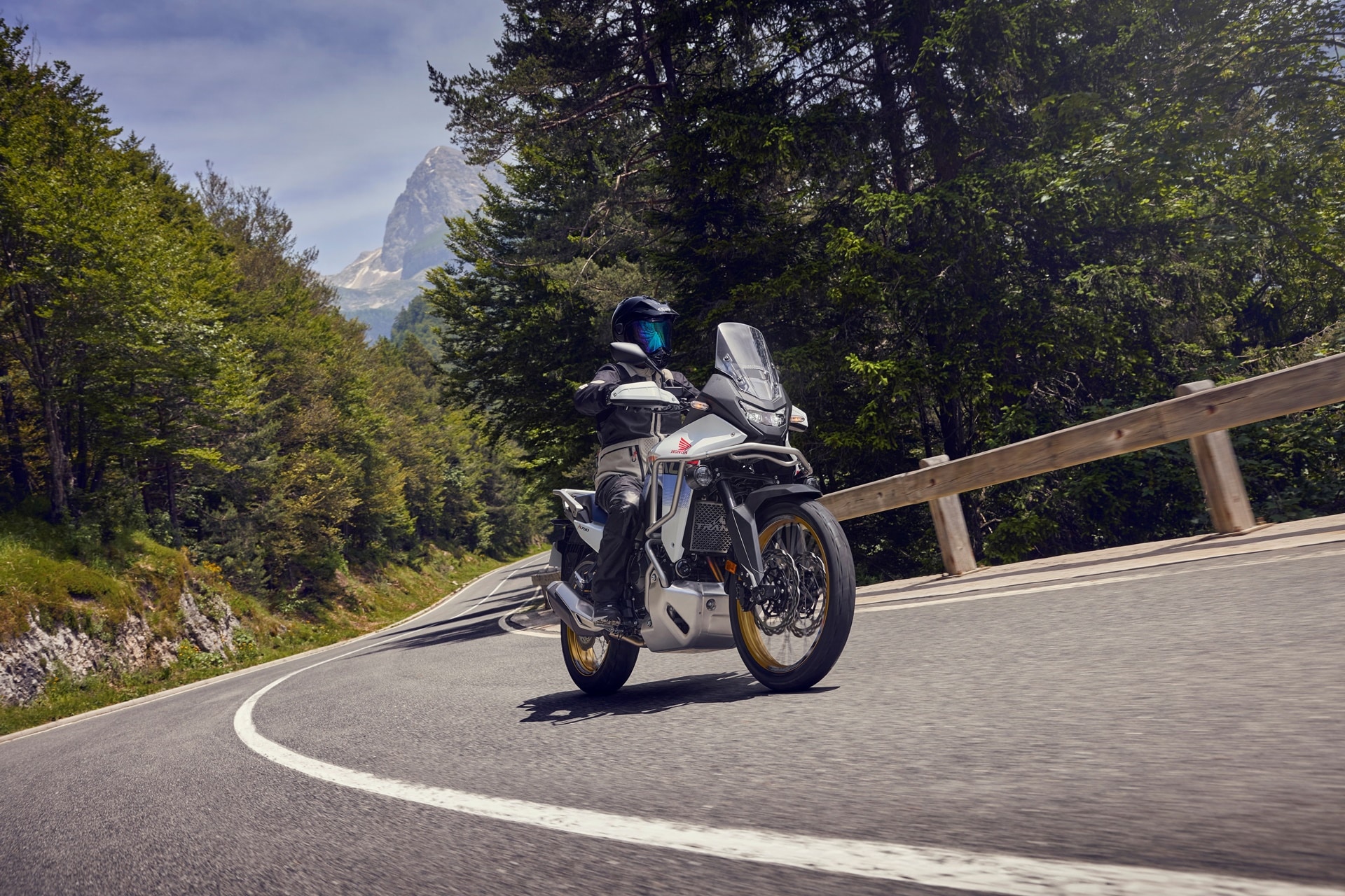 Honda XL750 Transalp 2025