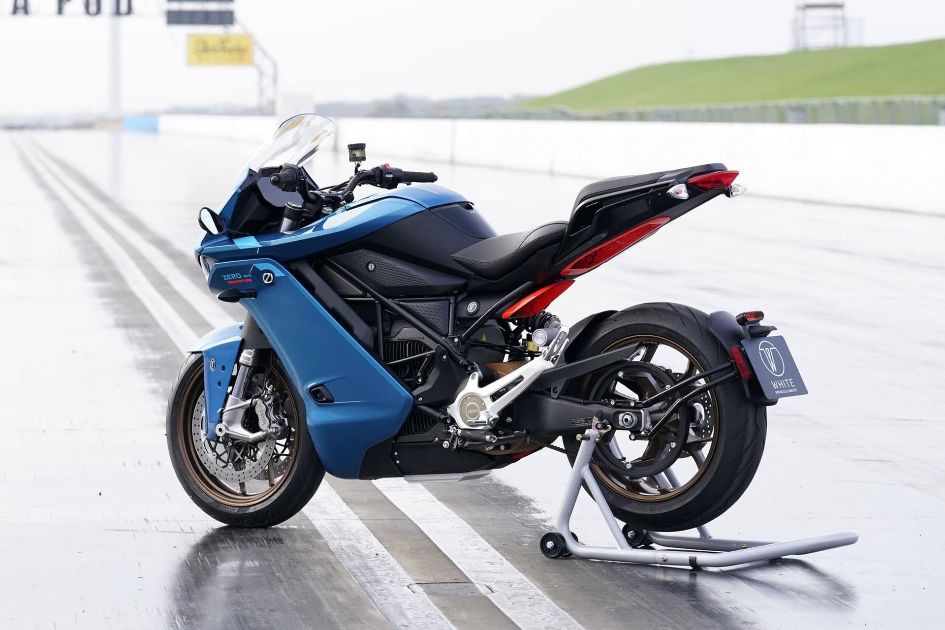WMC y Zero Motorcycles presentan la WMCSRS, su nuevo prototipo aerodinámico inteligente