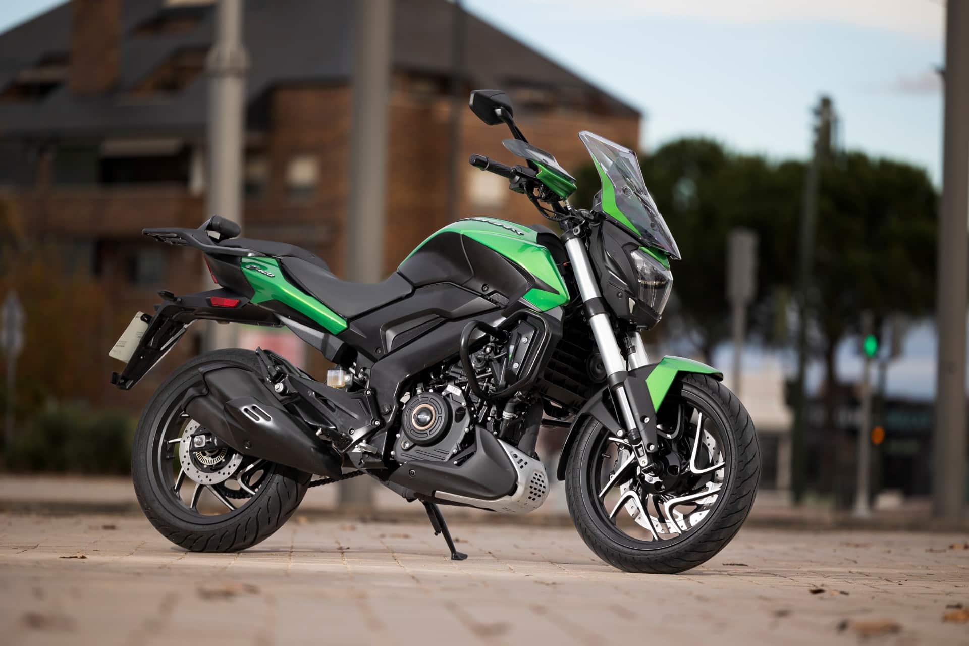 Bajaj Dominar 400