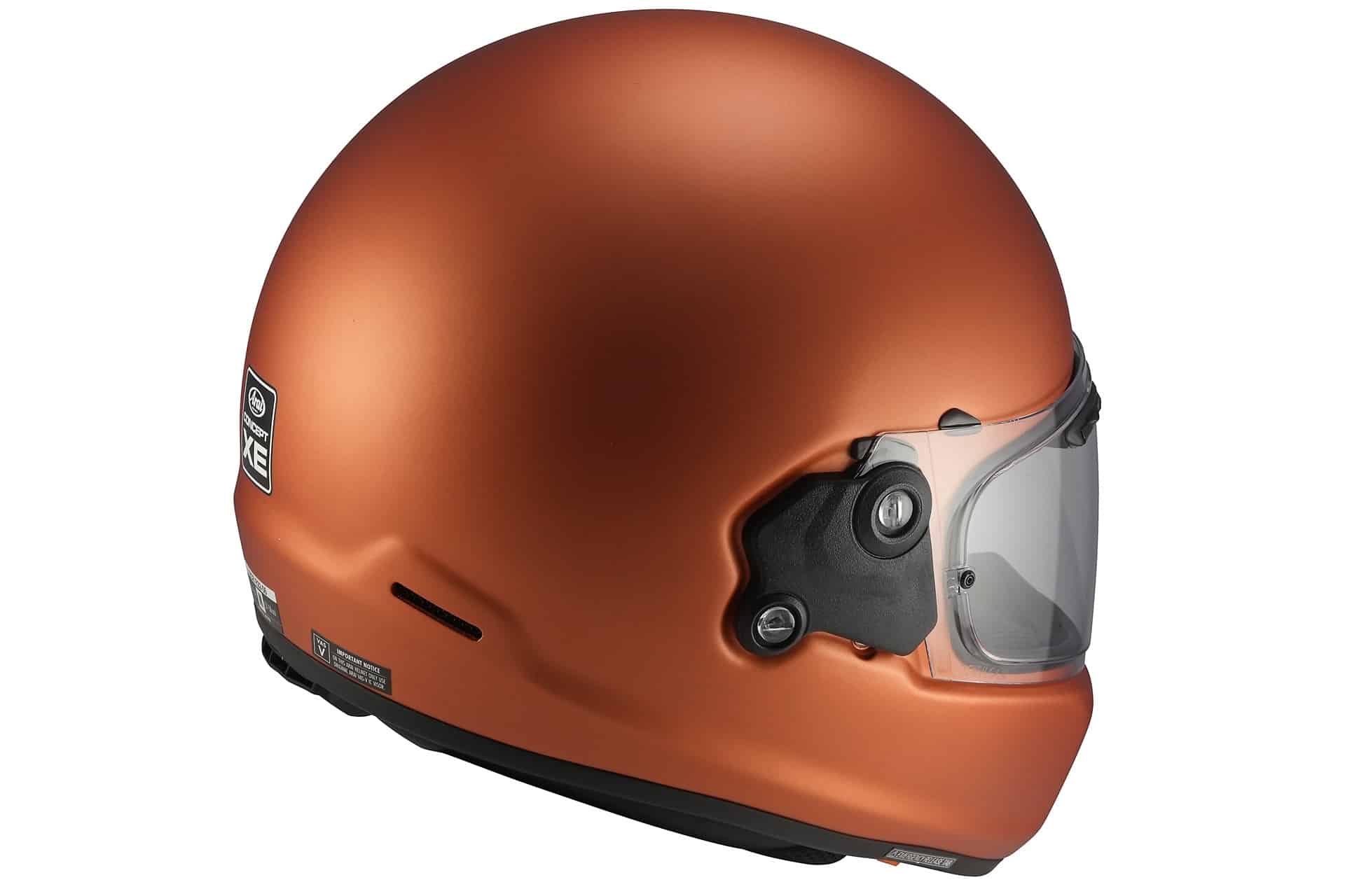 La nueva gama de cascos Arai, y novedosos diseños, se exhiben en EICMA 2024