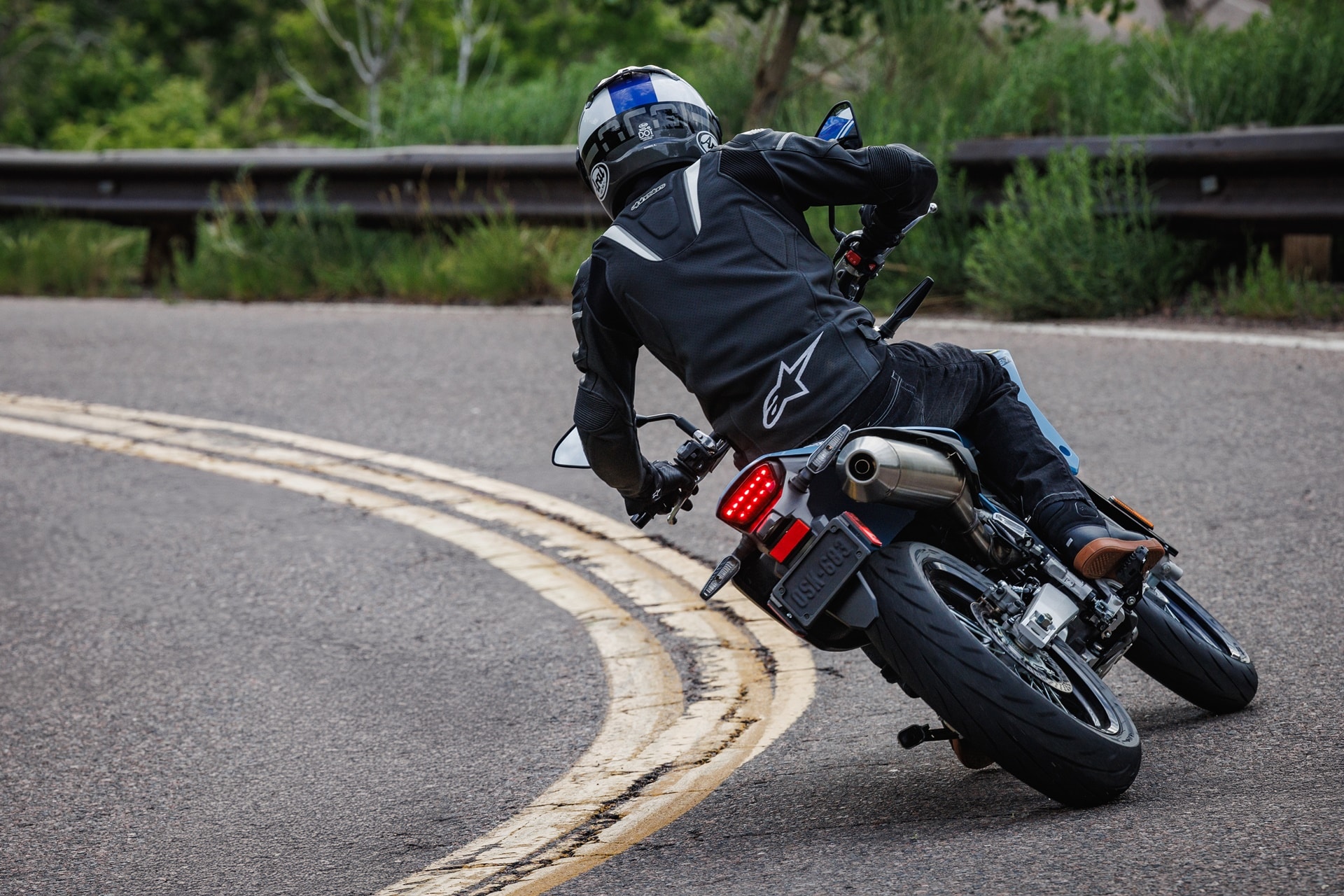 Las nuevas Suzuki DR-Z4S y DR-Z4SM han sido presentadas oficialmente en EICMA 2024