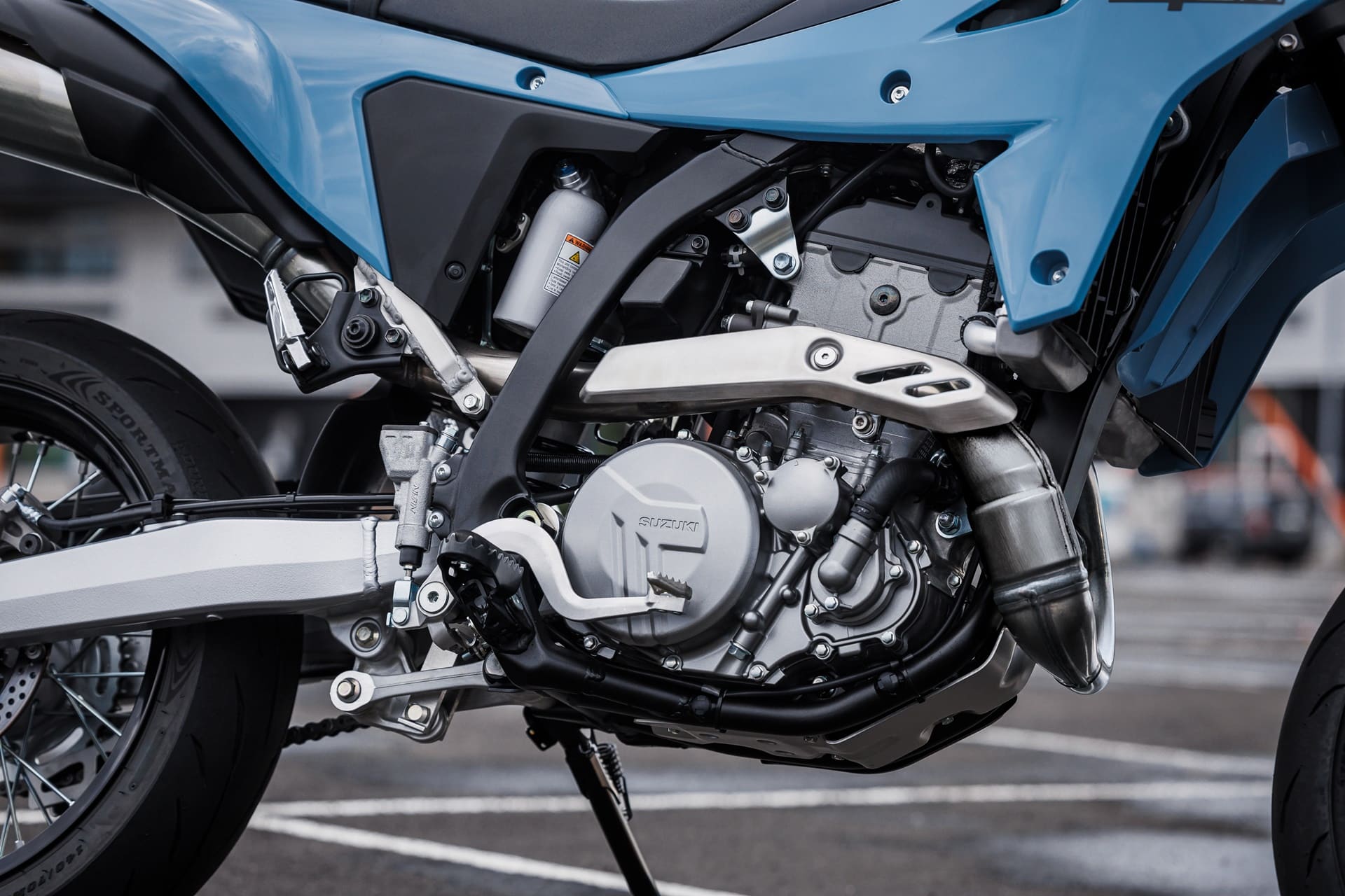 Las nuevas Suzuki DR-Z4S y DR-Z4SM han sido presentadas oficialmente en EICMA 2024