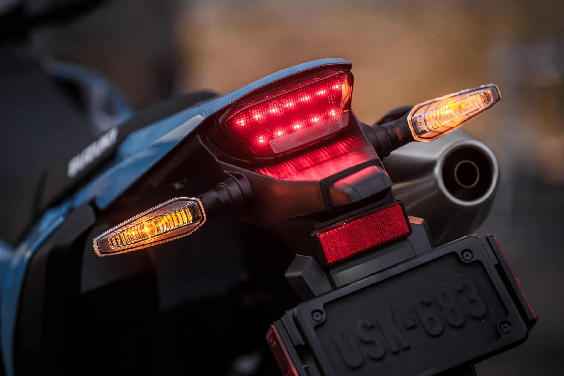 Las nuevas Suzuki DR-Z4S y DR-Z4SM han sido presentadas oficialmente en EICMA 2024