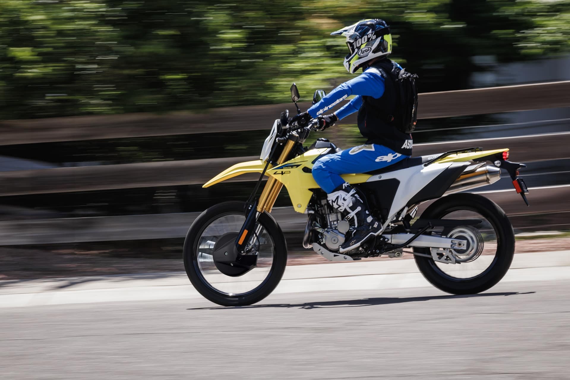 Las nuevas Suzuki DR-Z4S y DR-Z4SM han sido presentadas oficialmente en EICMA 2024