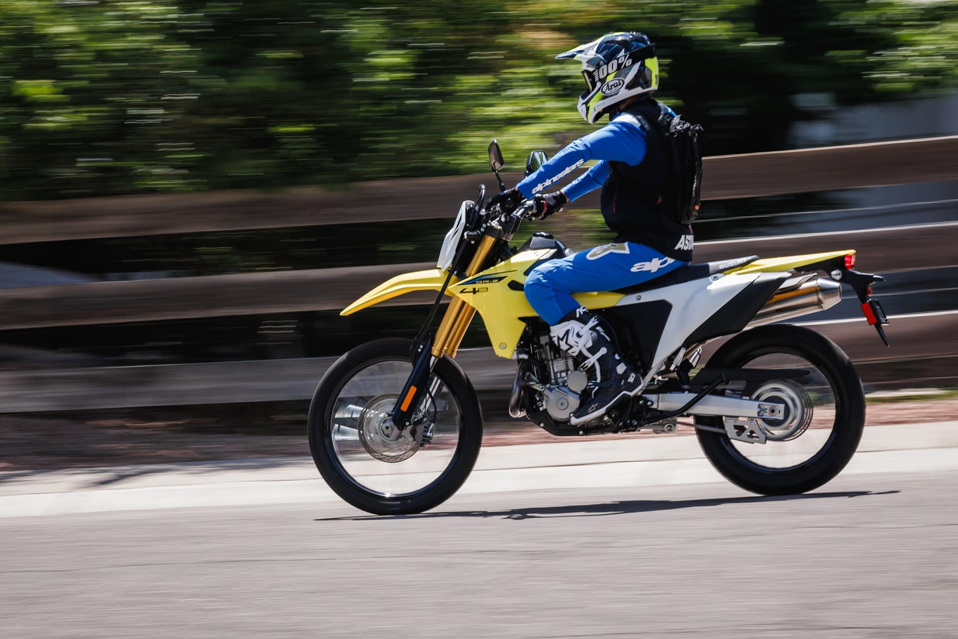 Las nuevas Suzuki DR-Z4S y DR-Z4SM han sido presentadas oficialmente en EICMA 2024