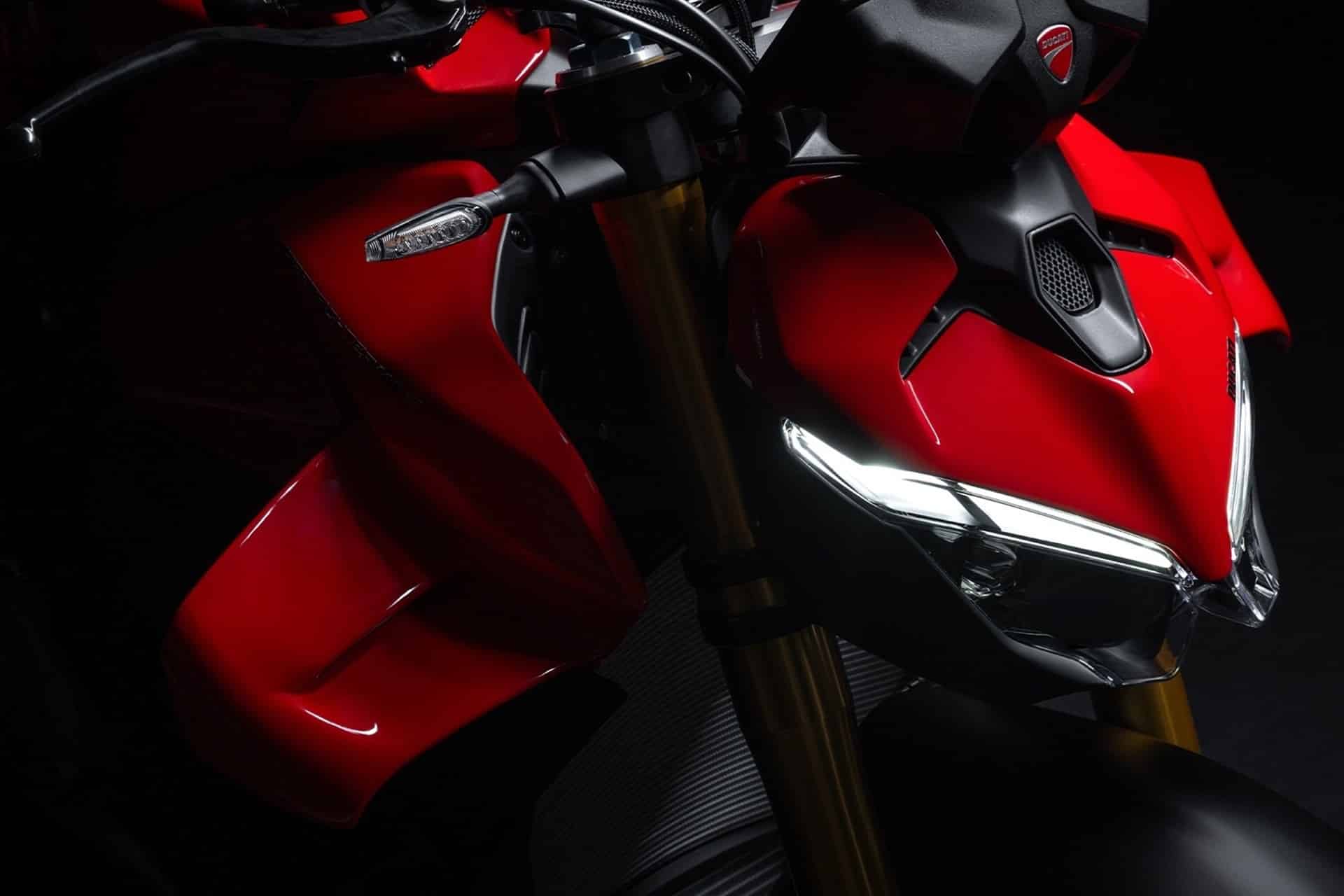 Ducati Streetfighter V4 2025