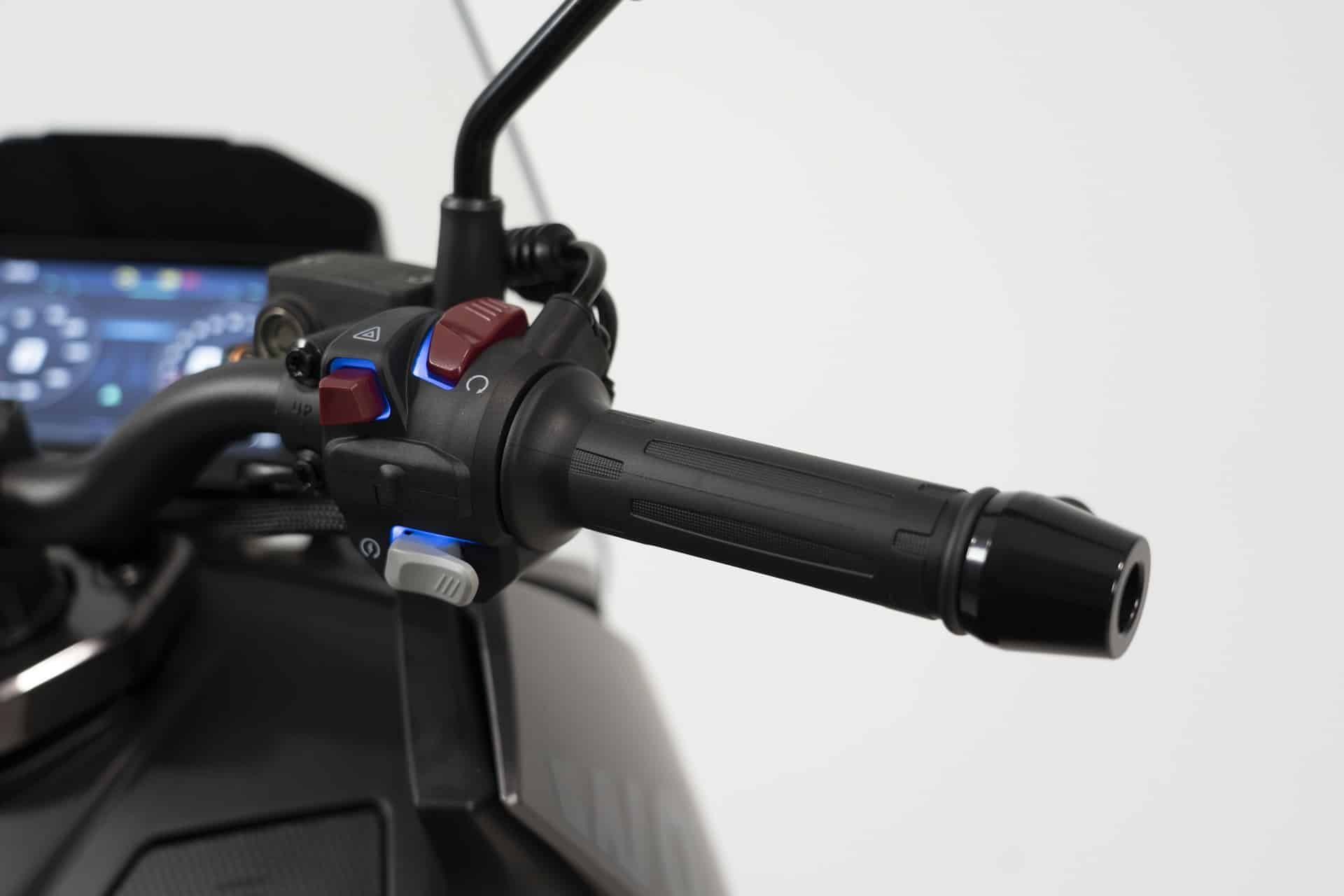 Wottan amplía su gama scooter gran turismo con los novedosos GT2 2025