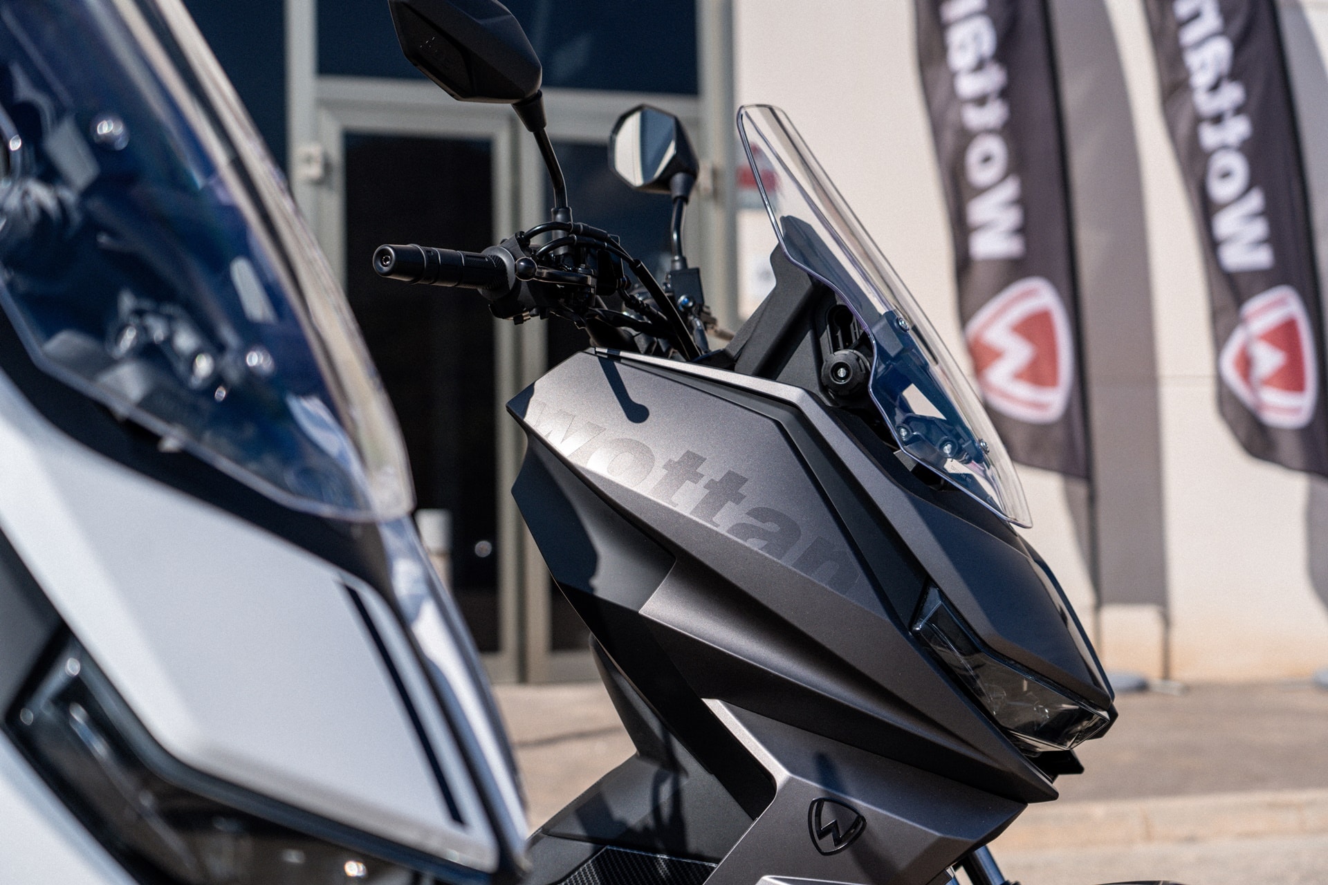 Wottan amplía su gama scooter gran turismo con los novedosos GT2 2025