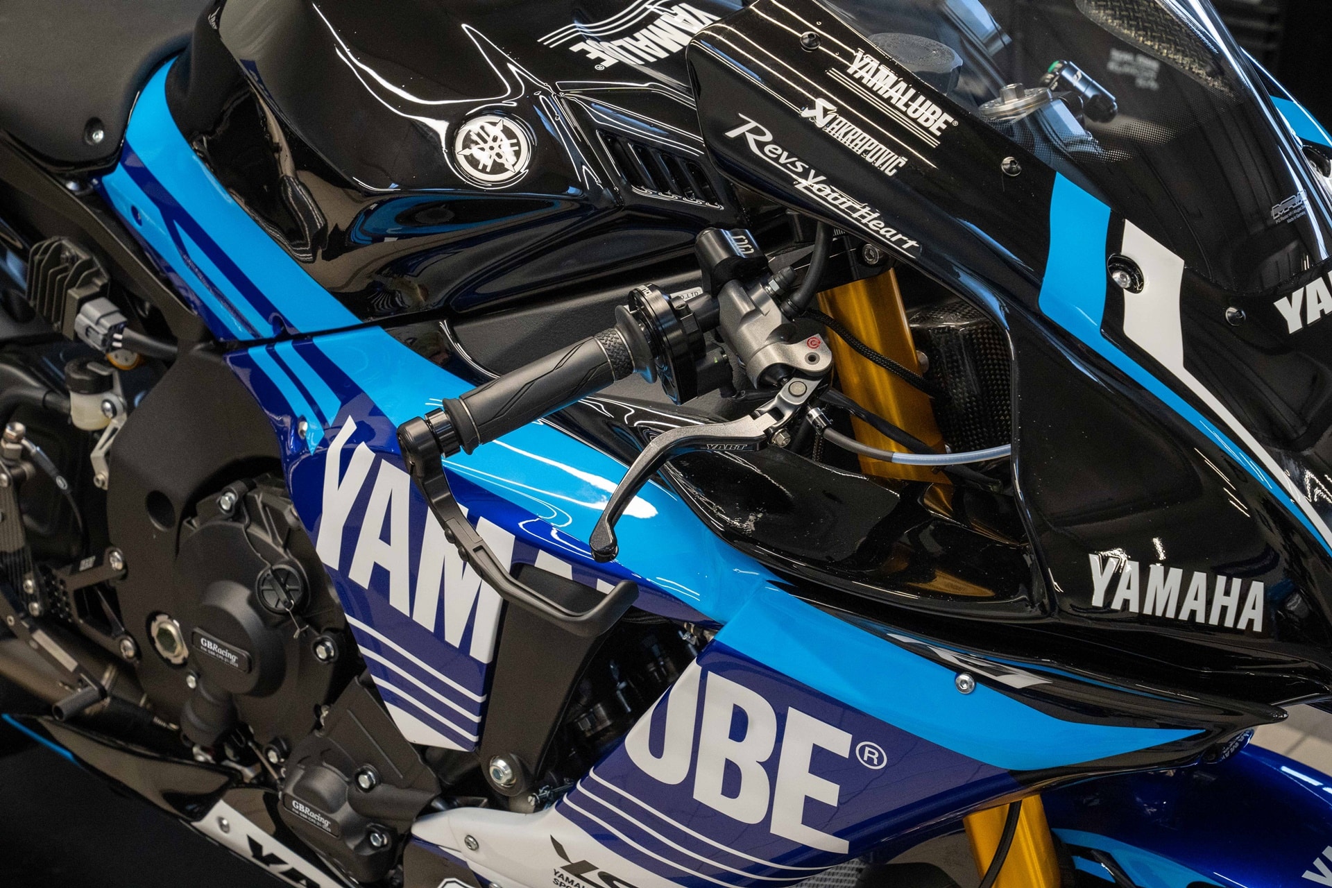 Yamaha lanza una increíble edición limitada YART Suzuka 8H 2024