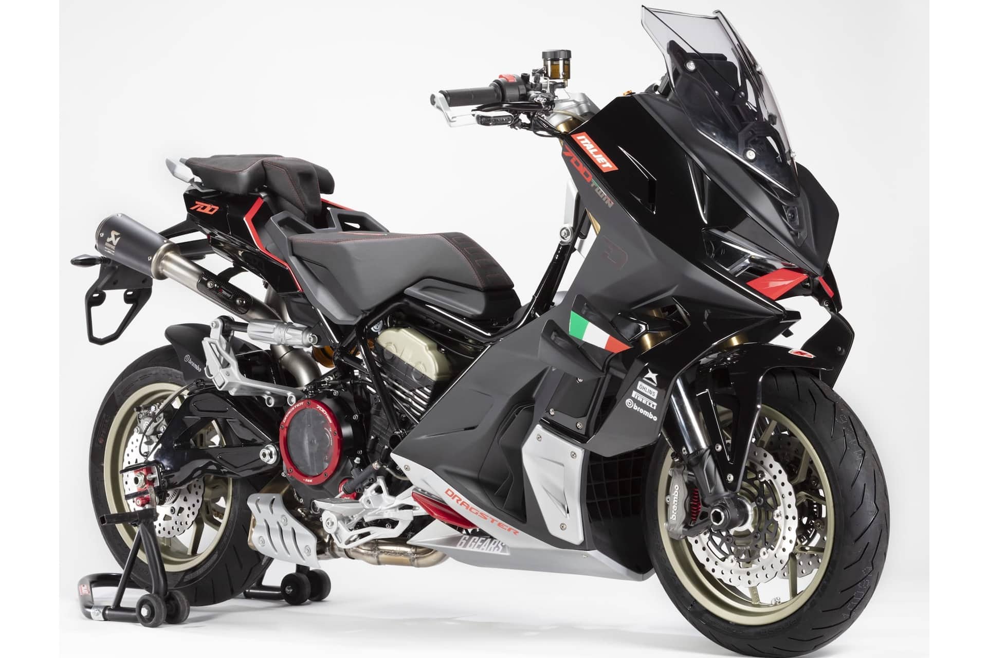 Italjet roba las miradas de los visitantes a EICMA 2024 con su exótico Dragster 700 Twin Limited Edition