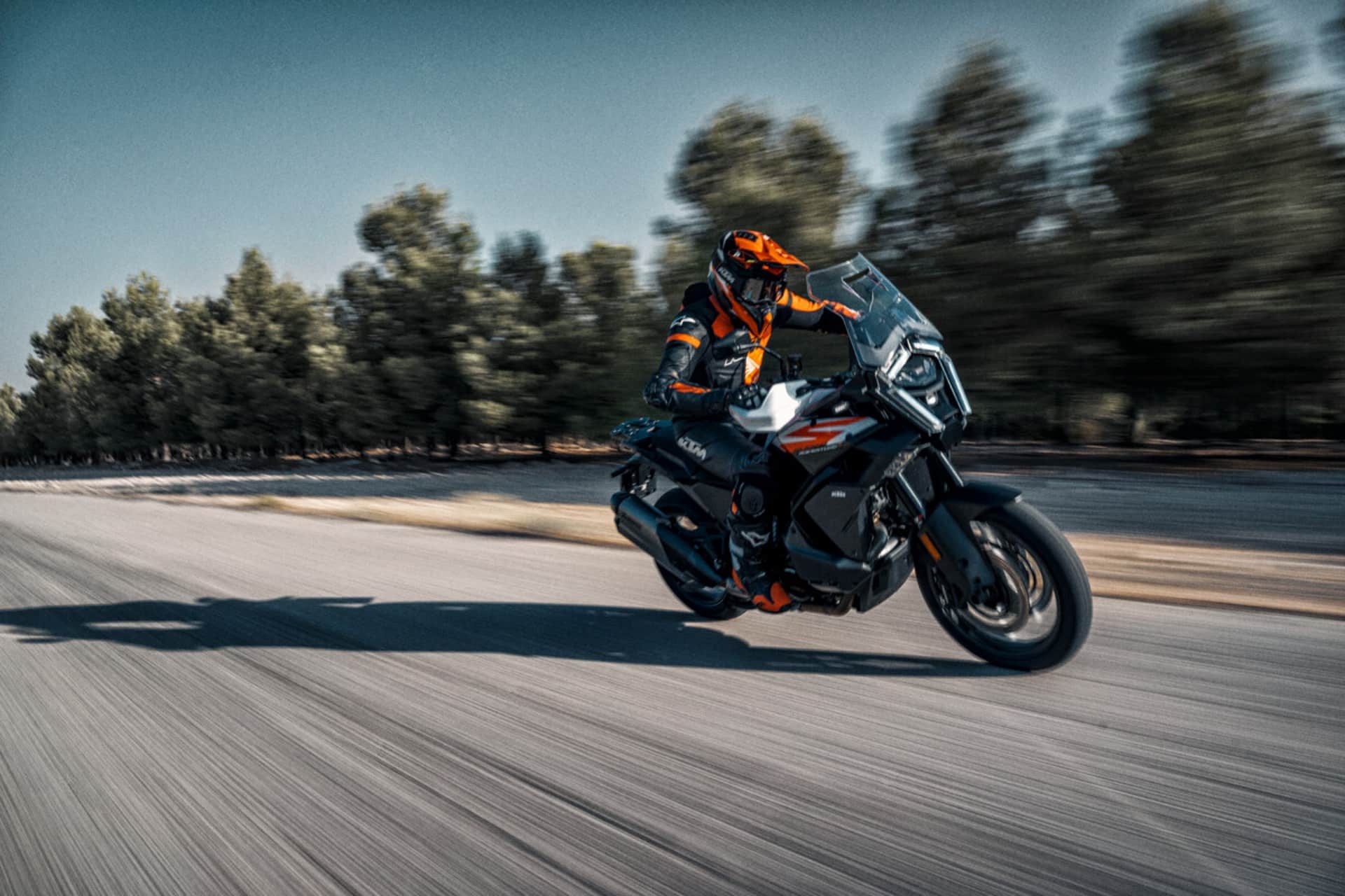 KTM 1390 SUPER ADVENTURE S 2025