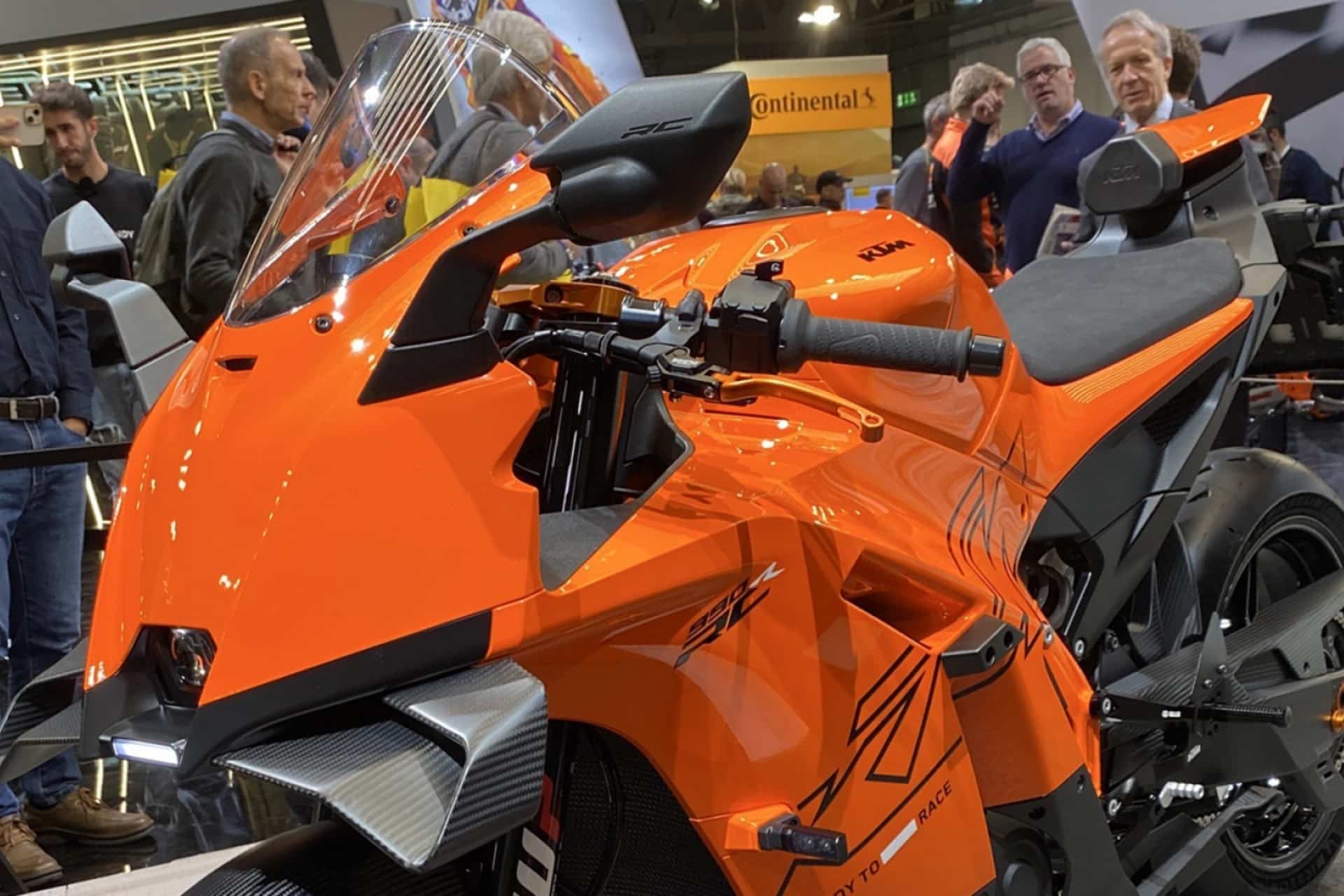 KTM 990 RC R 2025