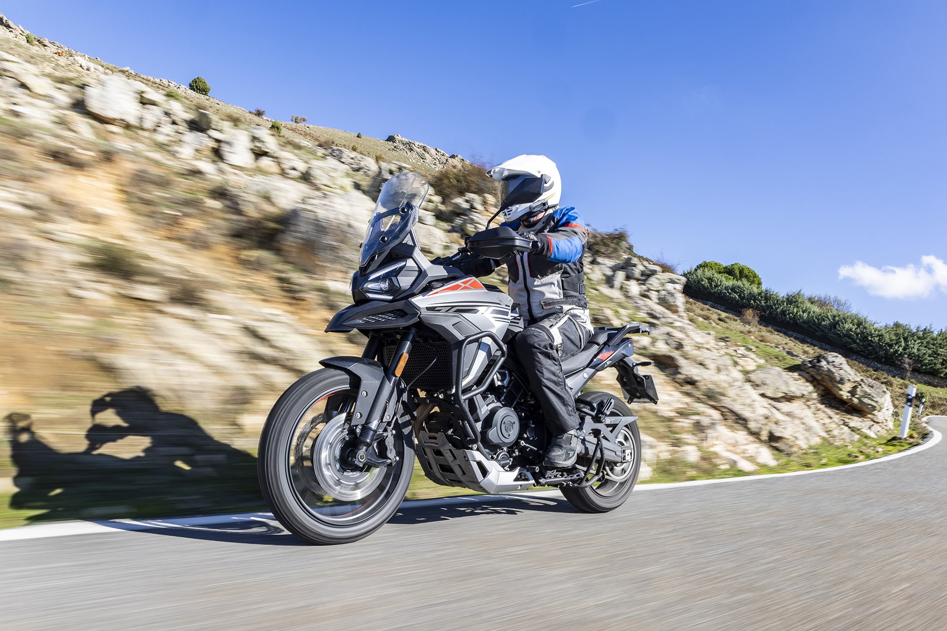 Prueba Morbidelli T1002VX