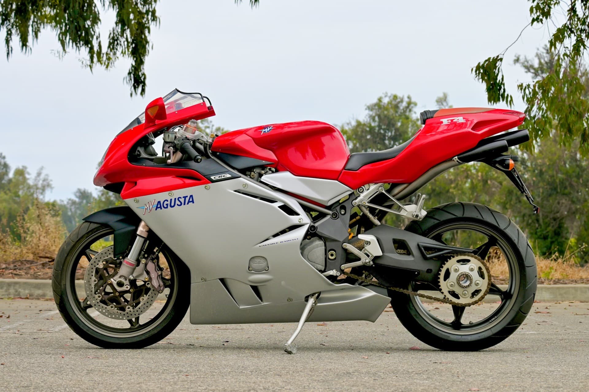Motos de ensueño a la venta: MV Agusta F4 750 2000 a estrenar