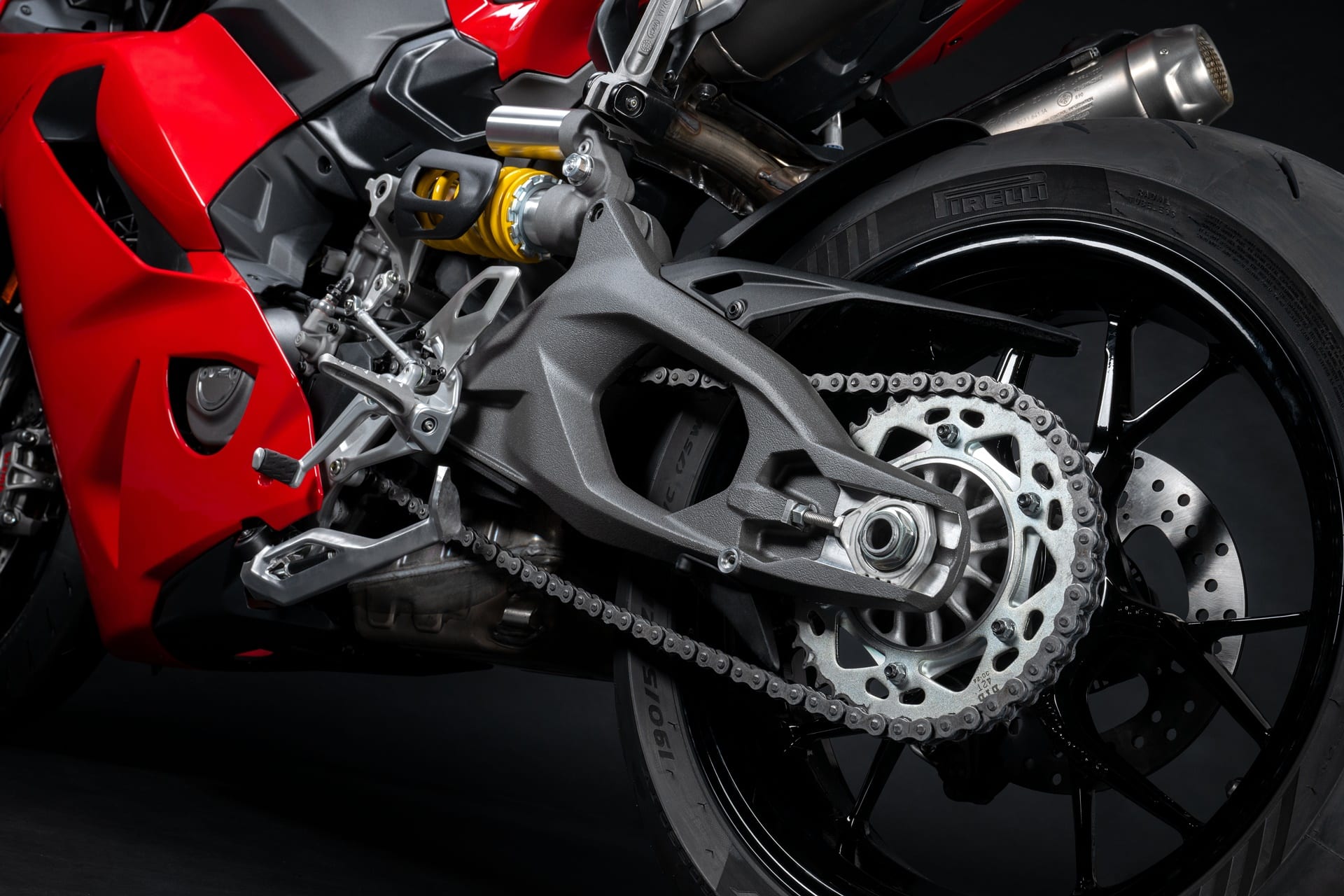 Nuevas Panigale V2 y Streetfighter V2 2025 Ducati inaugura una nueva era para sus motos bicilíndricas