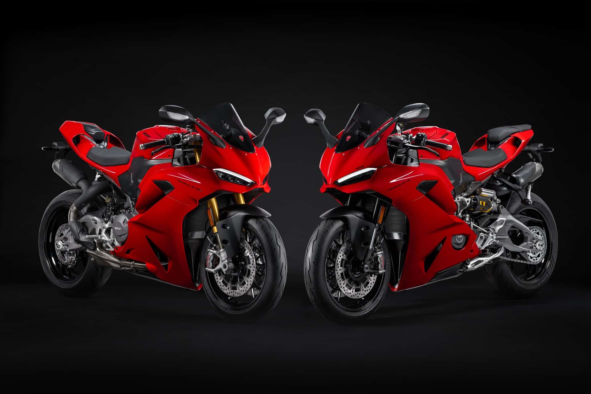 Nuevas Panigale V2 y Streetfighter V2 2025 Ducati inaugura una nueva era para sus motos bicilíndricas