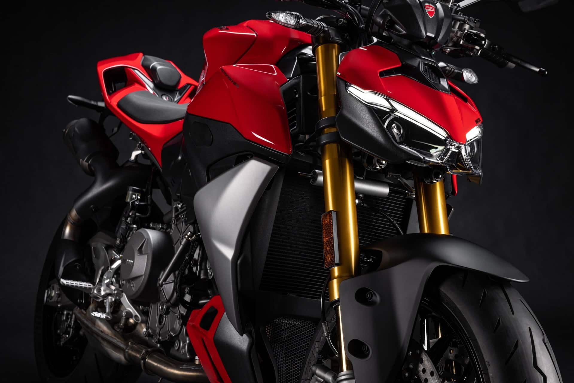 Nuevas Panigale V2 y Streetfighter V2 2025 Ducati inaugura una nueva era para sus motos bicilíndricas