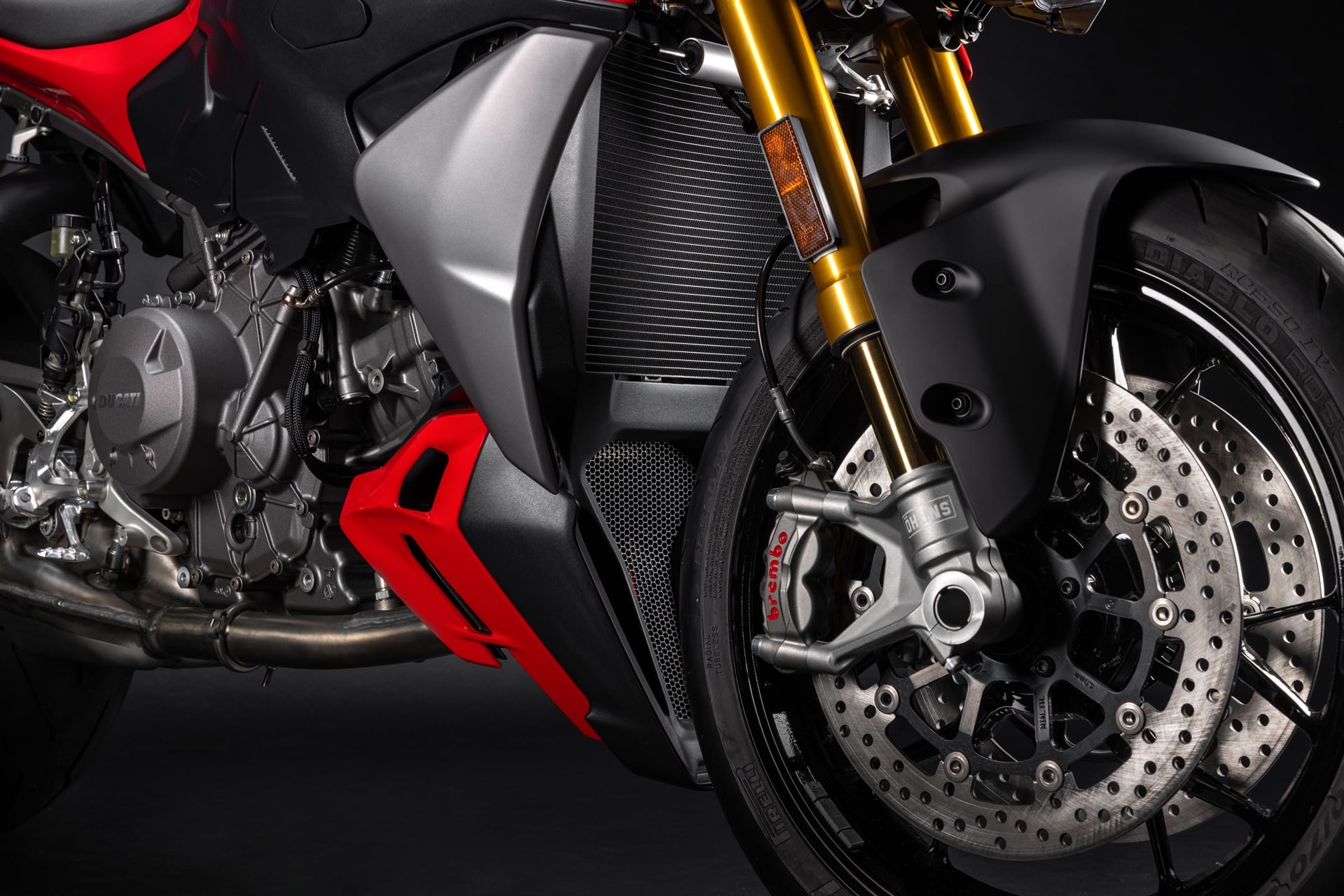 Nuevas Panigale V2 y Streetfighter V2 2025 Ducati inaugura una nueva era para sus motos bicilíndricas