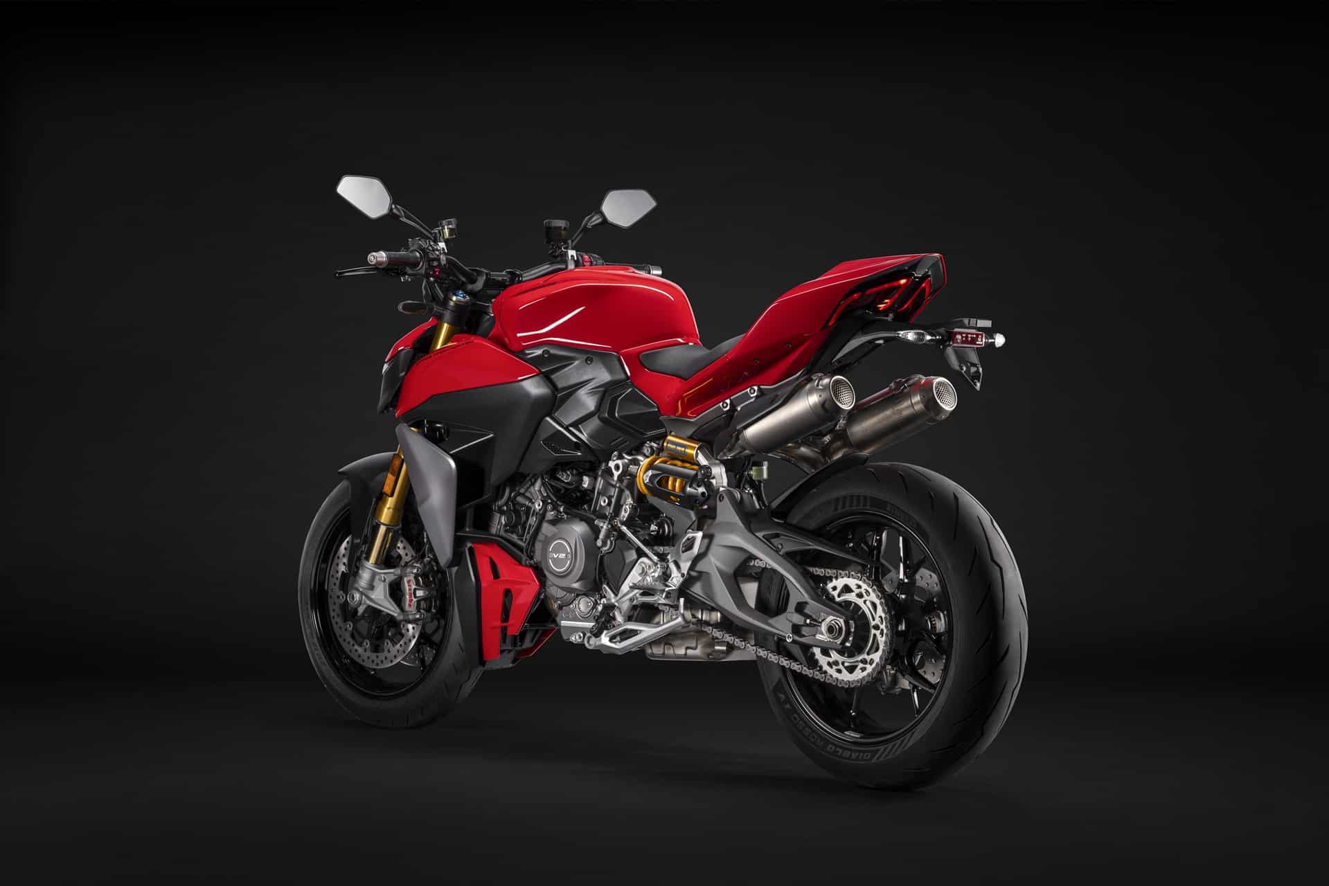 Nuevas Panigale V2 y Streetfighter V2 2025 Ducati inaugura una nueva era para sus motos bicilíndricas