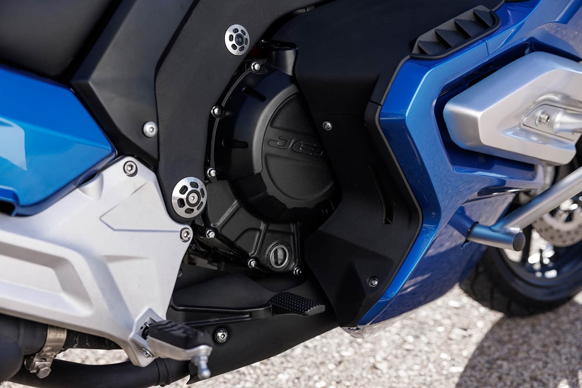 MITT GT-K 2025