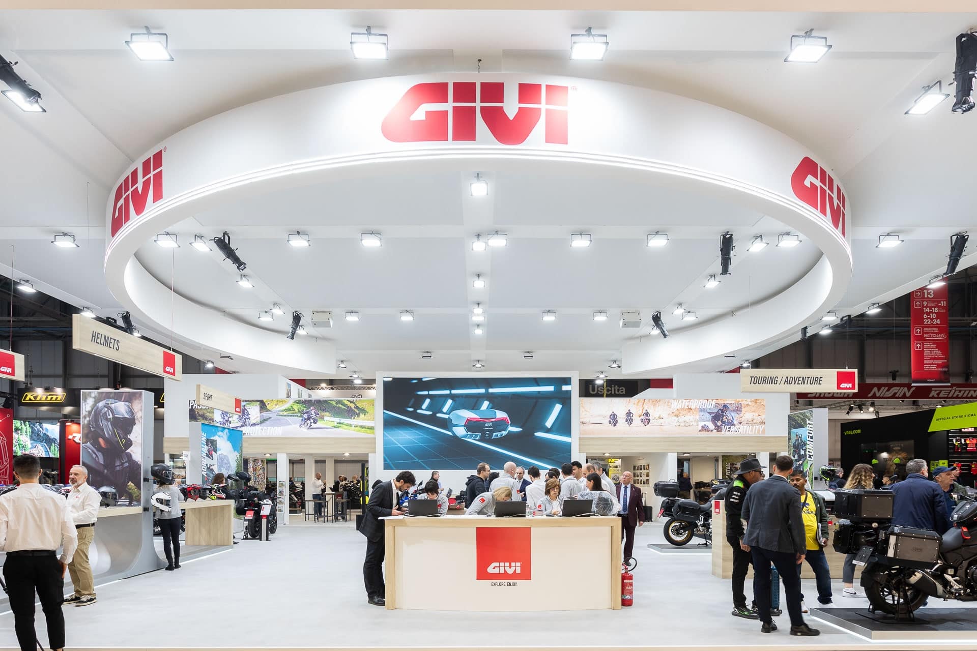GIVI muestra su catálogo de productos para 2025, con motivo de la 110ª edición de EICMA