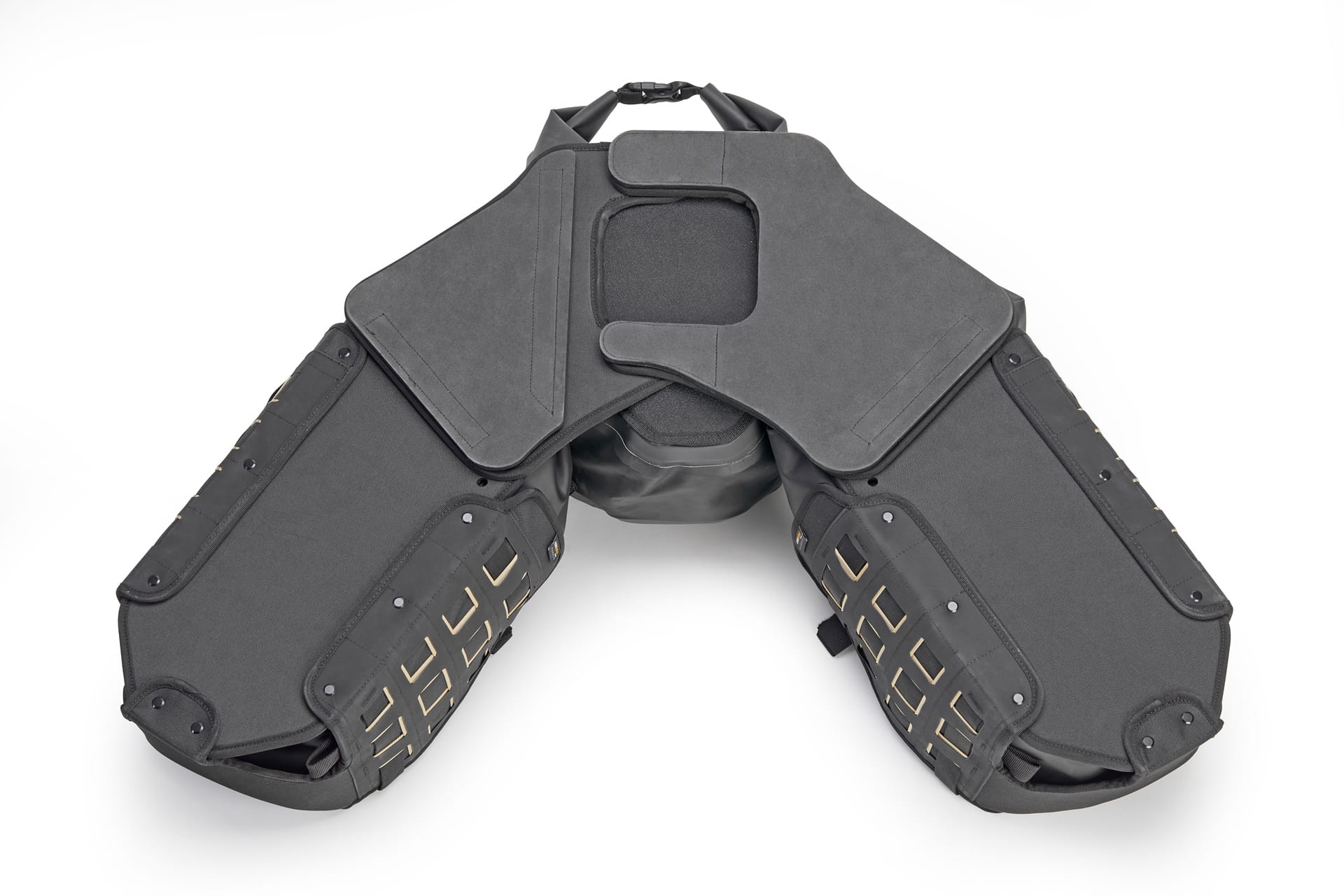 GIVI muestra su catálogo de productos para 2025, con motivo de la 110ª edición de EICMA