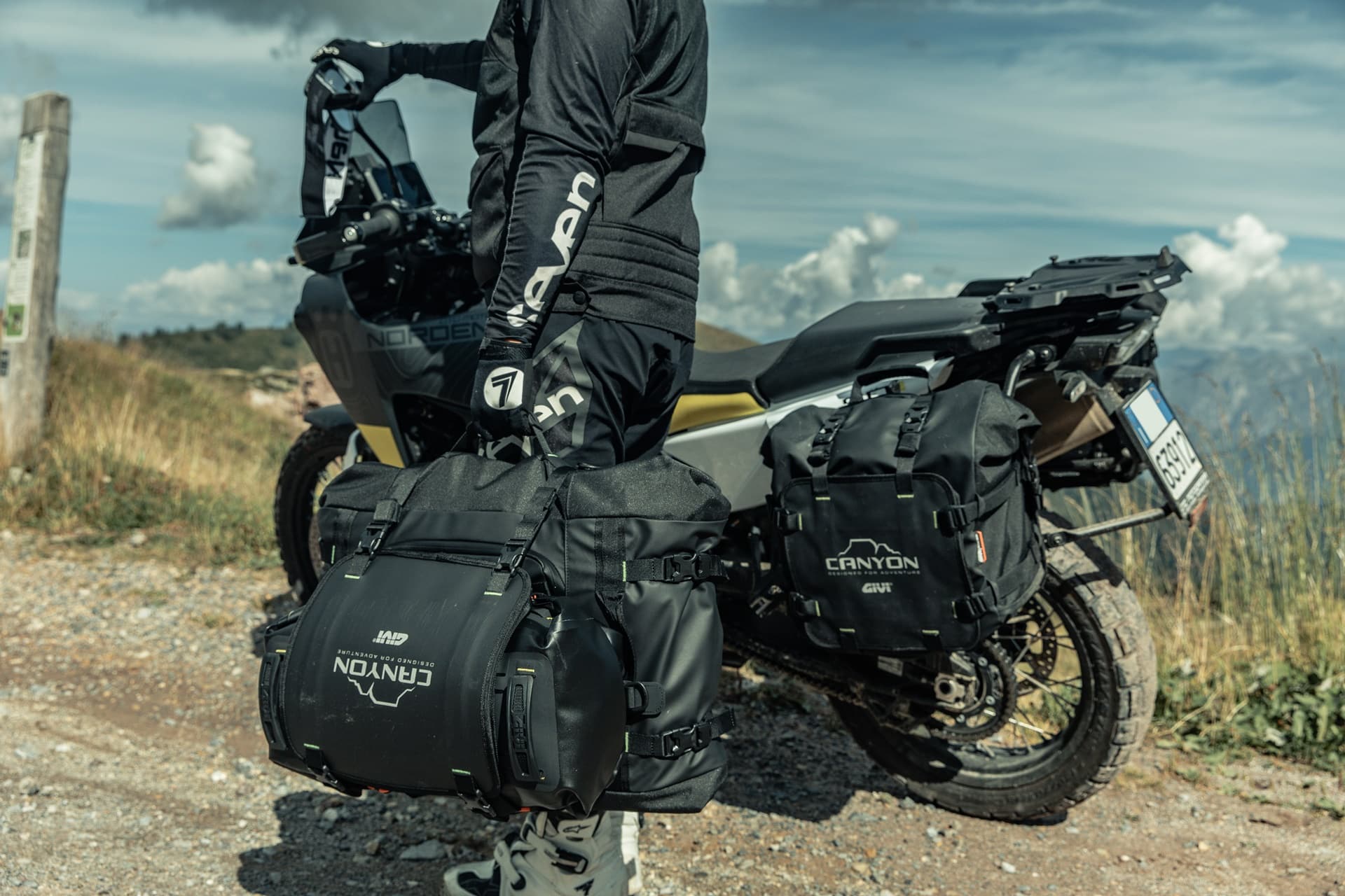 La Husqvarna Norden 901 y la gama de accesorios GIVI se fusionan para afrontar cualquier desafío