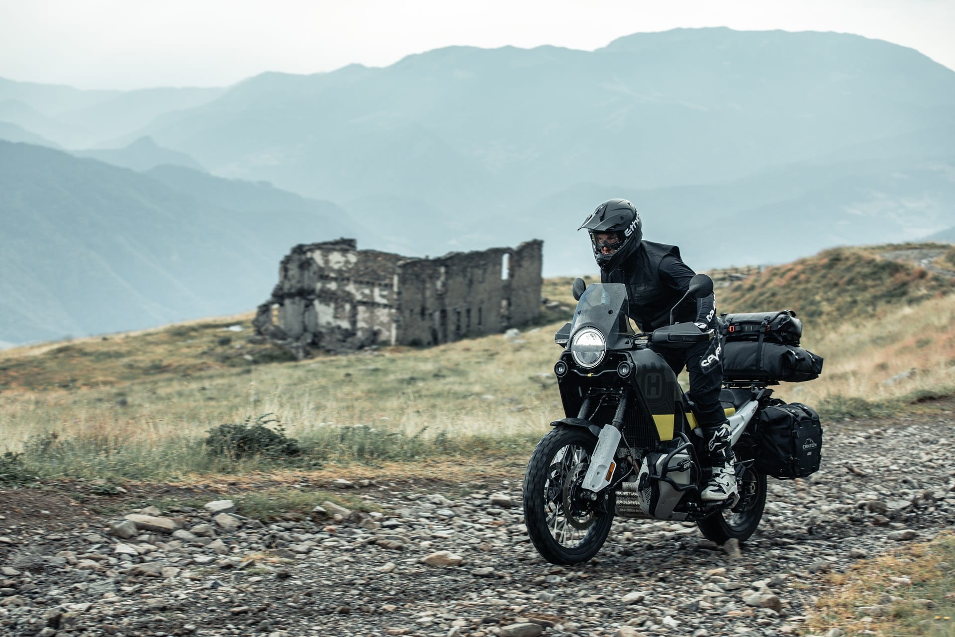 La Husqvarna Norden 901 y la gama de accesorios GIVI se fusionan para afrontar cualquier desafío