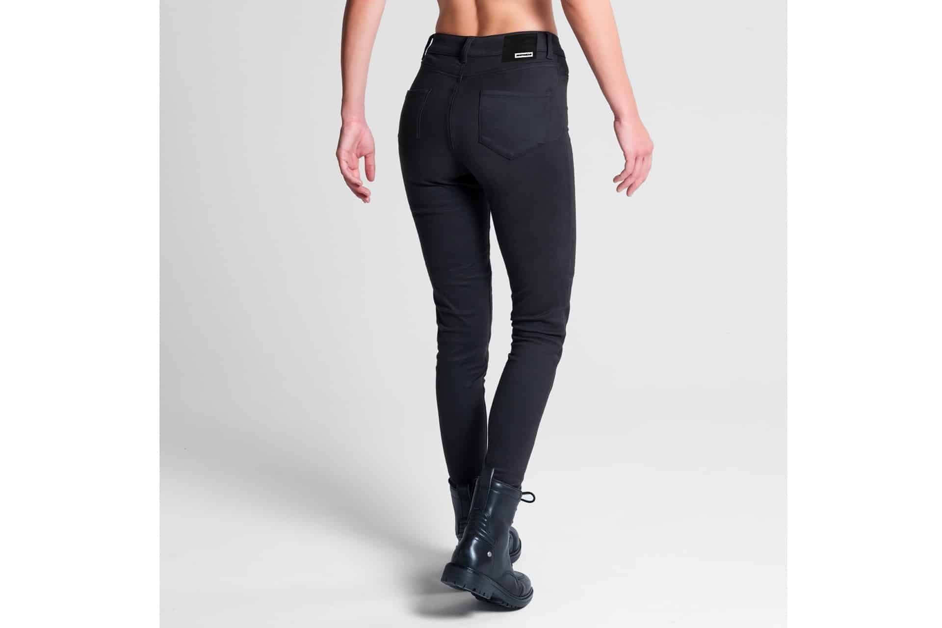 Colección de pantalones para mujer SPIDI 2025