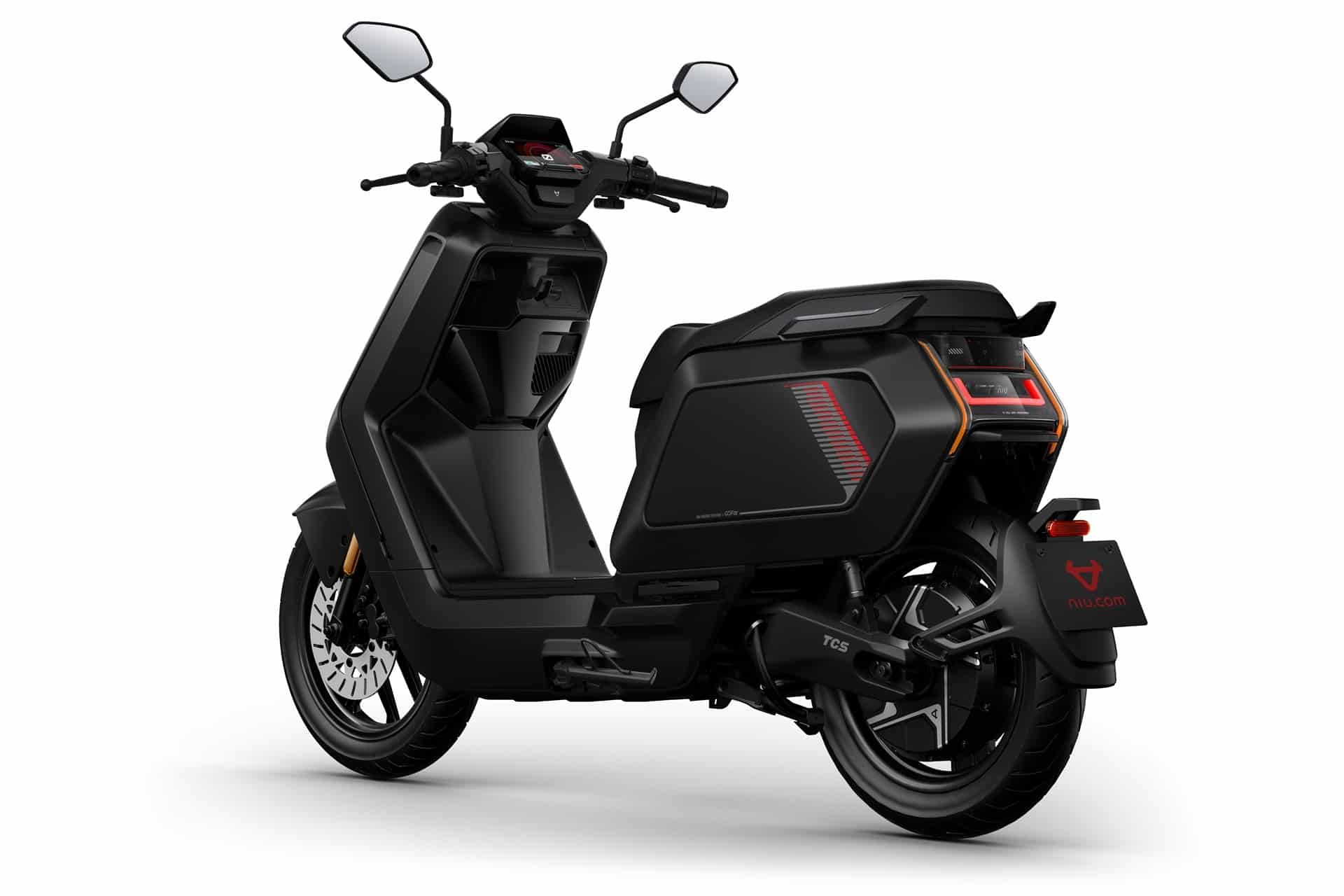 NIU celebra su 10º Aniversario por todo lo alto e EICMA 2024