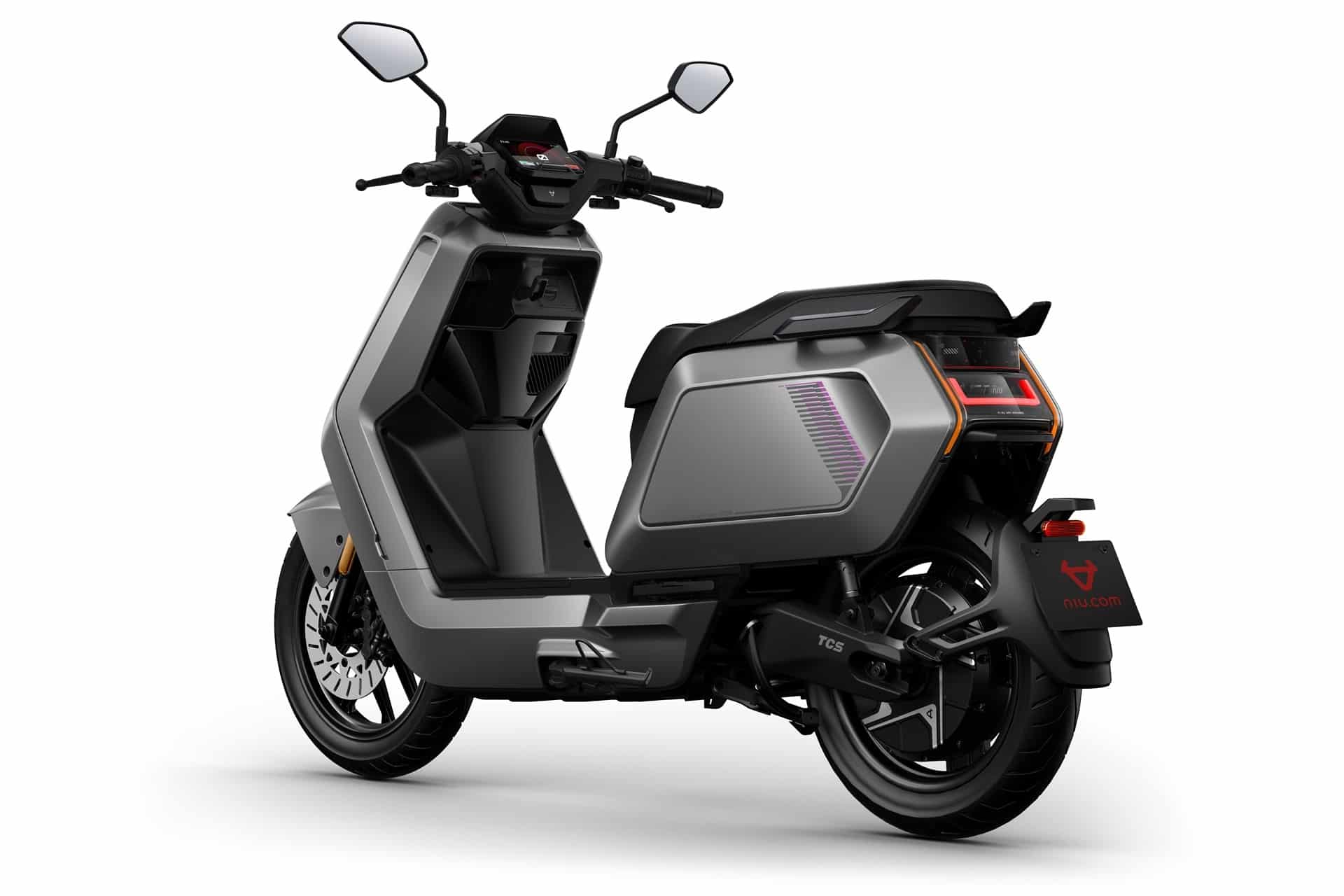 NIU celebra su 10º Aniversario por todo lo alto e EICMA 2024