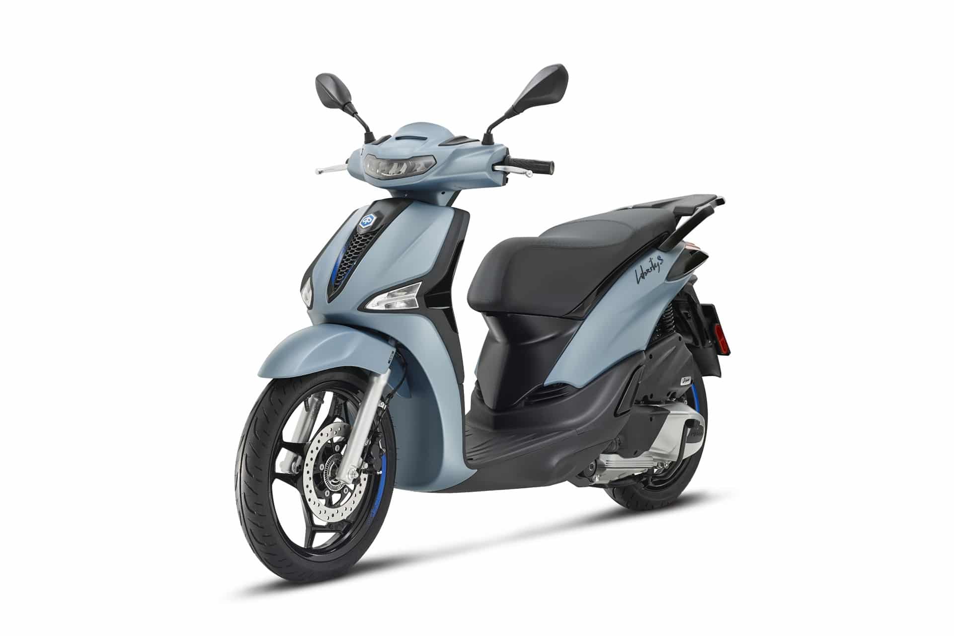 Piaggio presenta su nueva gama de scooters de rueda alta 2025