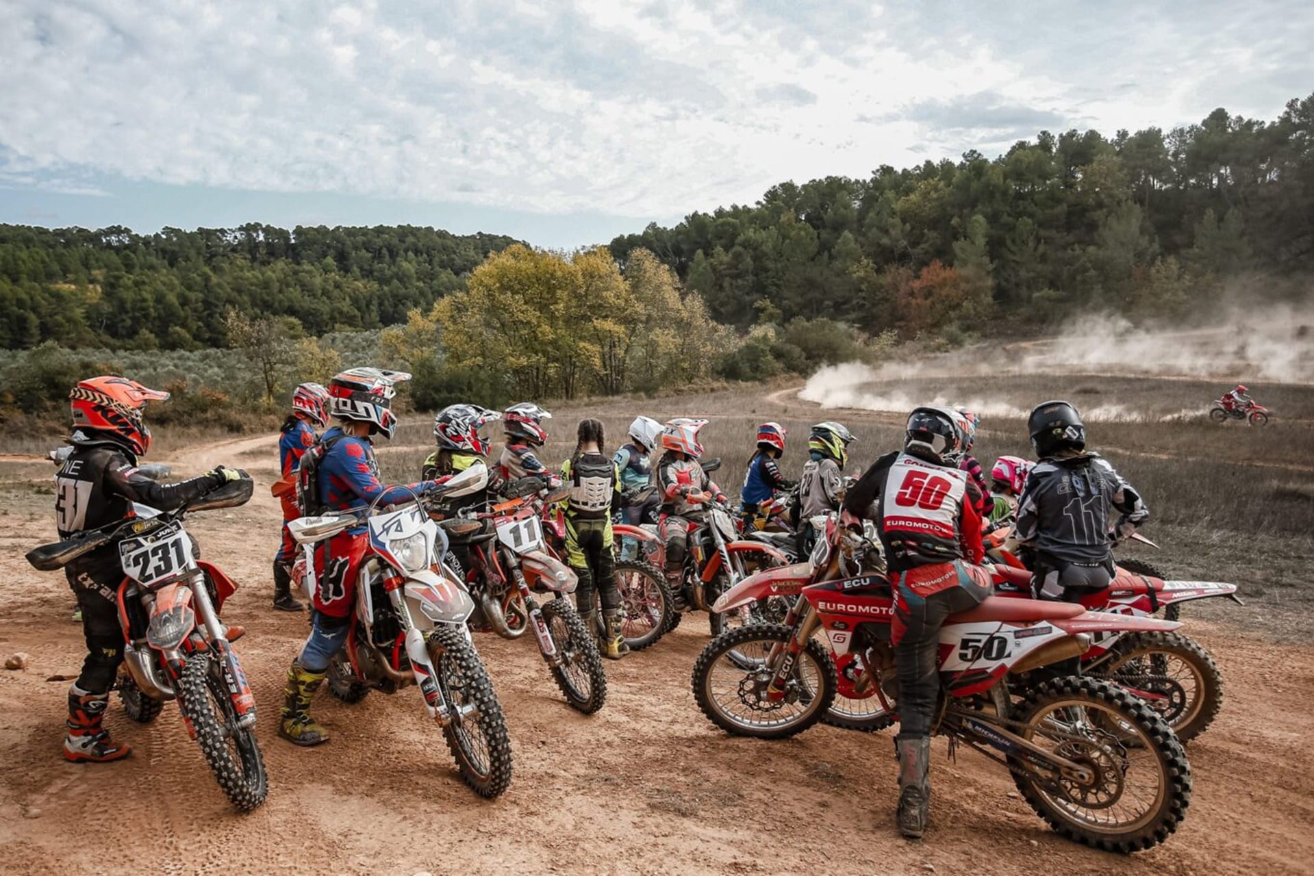 Campus Femenino de Motocross y Enduro 2024: Terminando el año disfrutando del Offroad