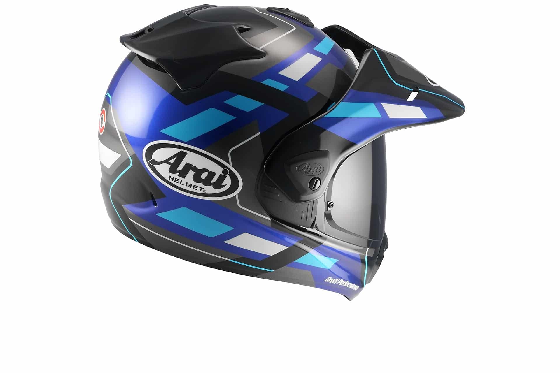 La nueva gama de cascos Arai, y novedosos diseños, se exhiben en EICMA 2024