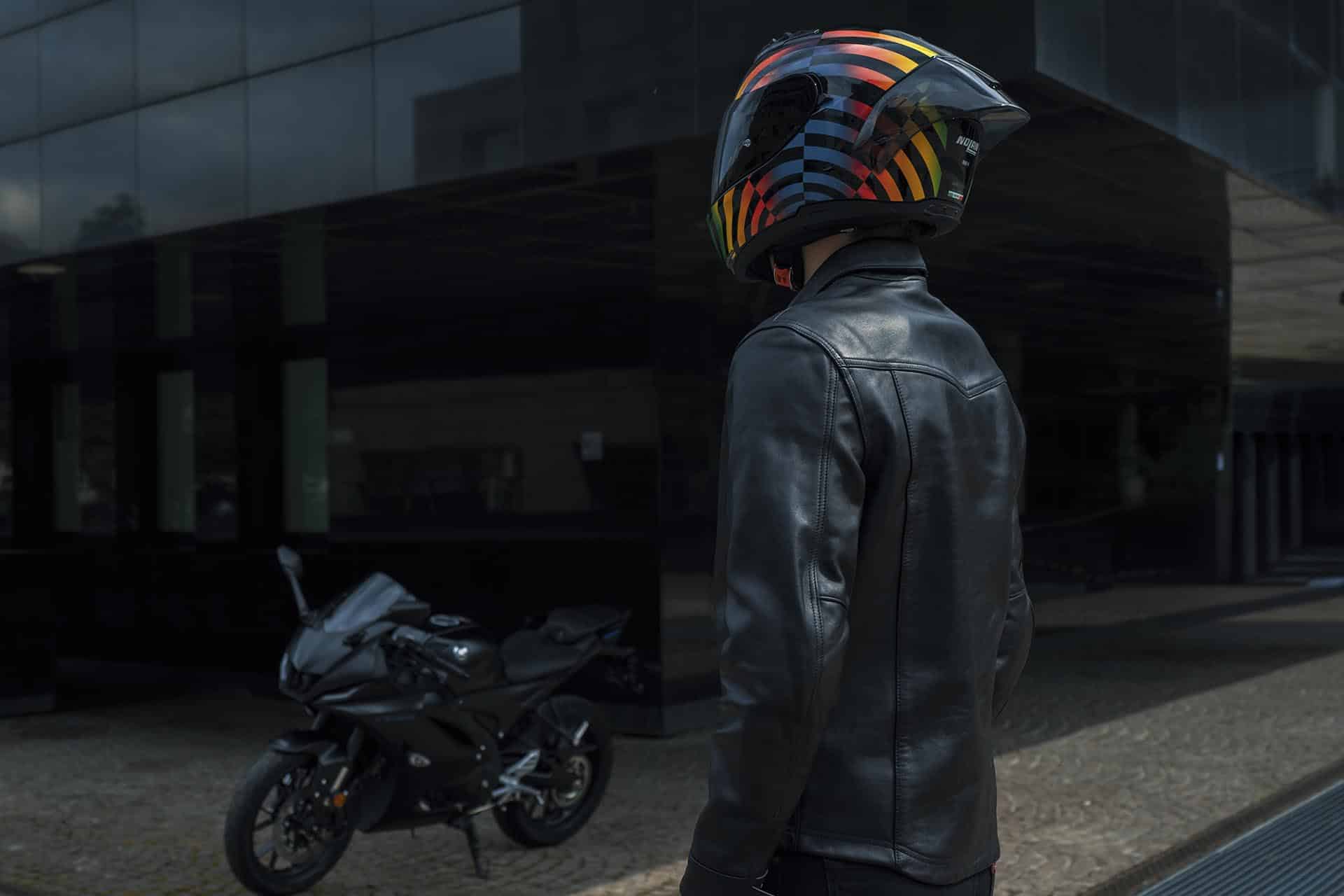 El tope de gama se representa con sus cascos más deportivos