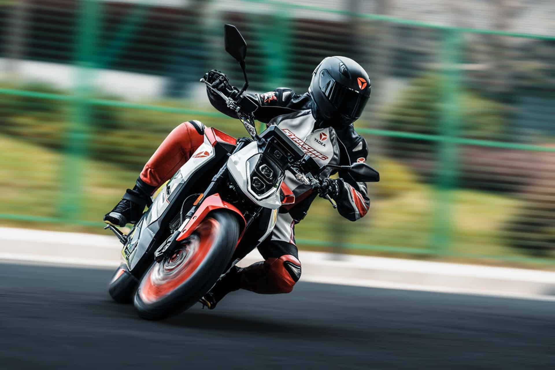 Yadea despliega todas sus innovaciones eléctricas en EICMA 2024