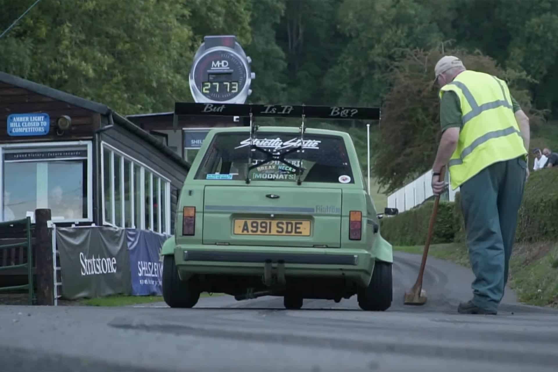 Correr con ese coche y encima preparado es mirar al riesgo a los ojos y reírse de él