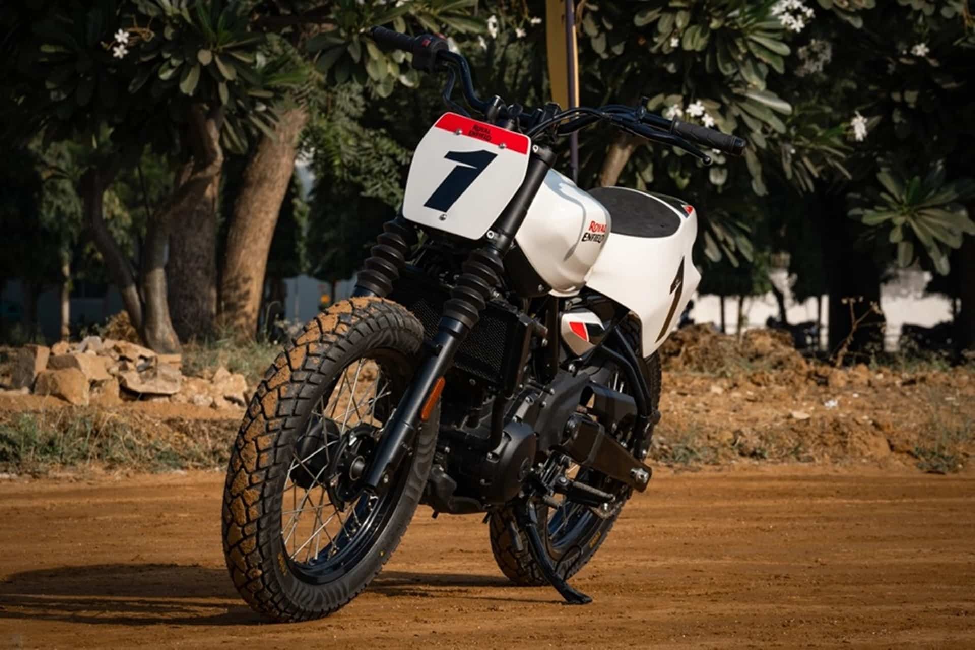 Royal Enfield FT450: La Guerrilla 450 se pasa al Flat Track
