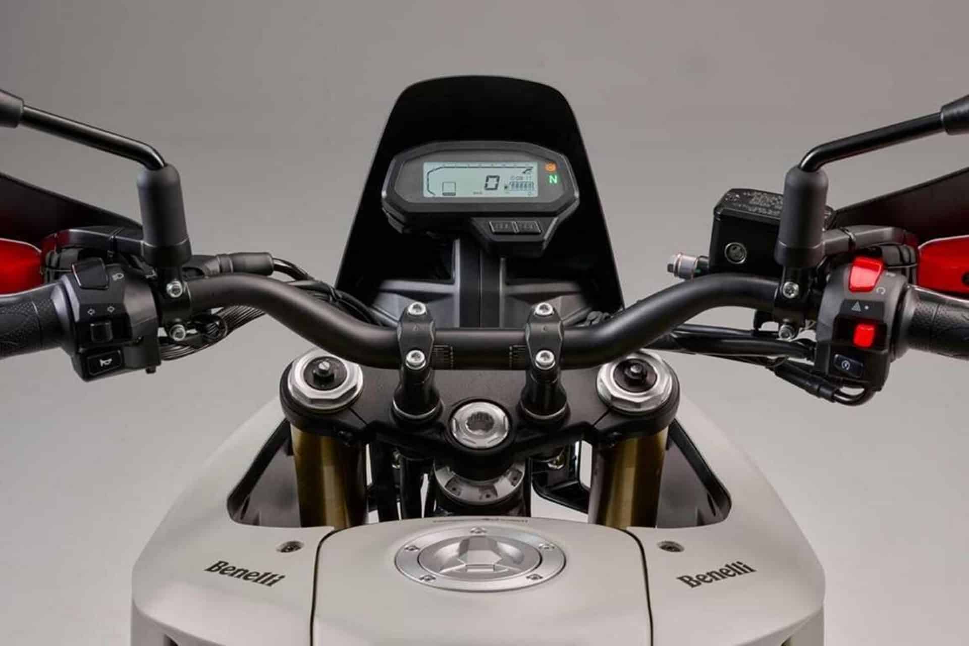 Benelli BKX 125 y BKX 125 S : Las nuevas trail y supermoto de la firma italiana